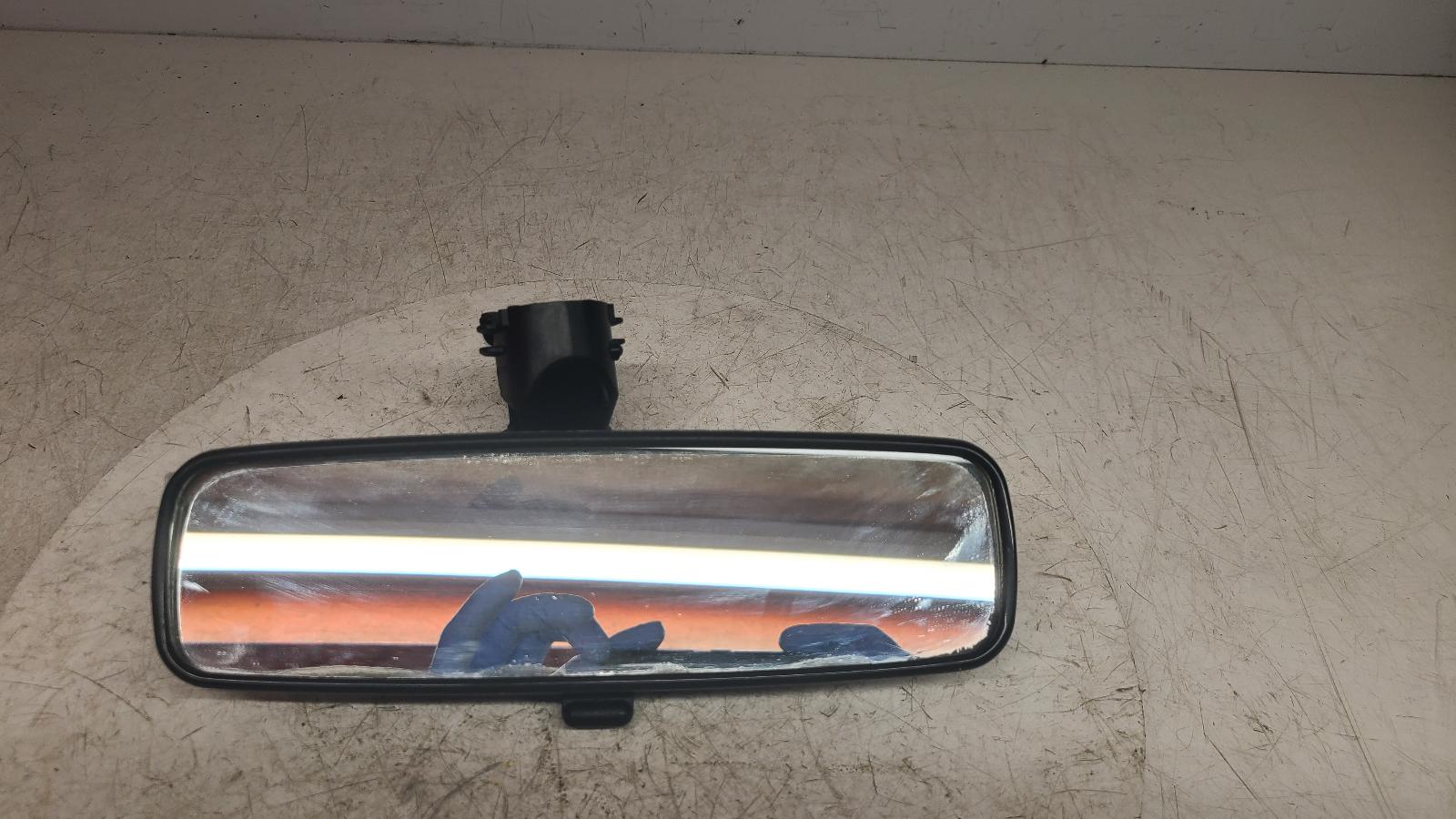 View Auto part Interior Mirror Peugeot 3008 2010