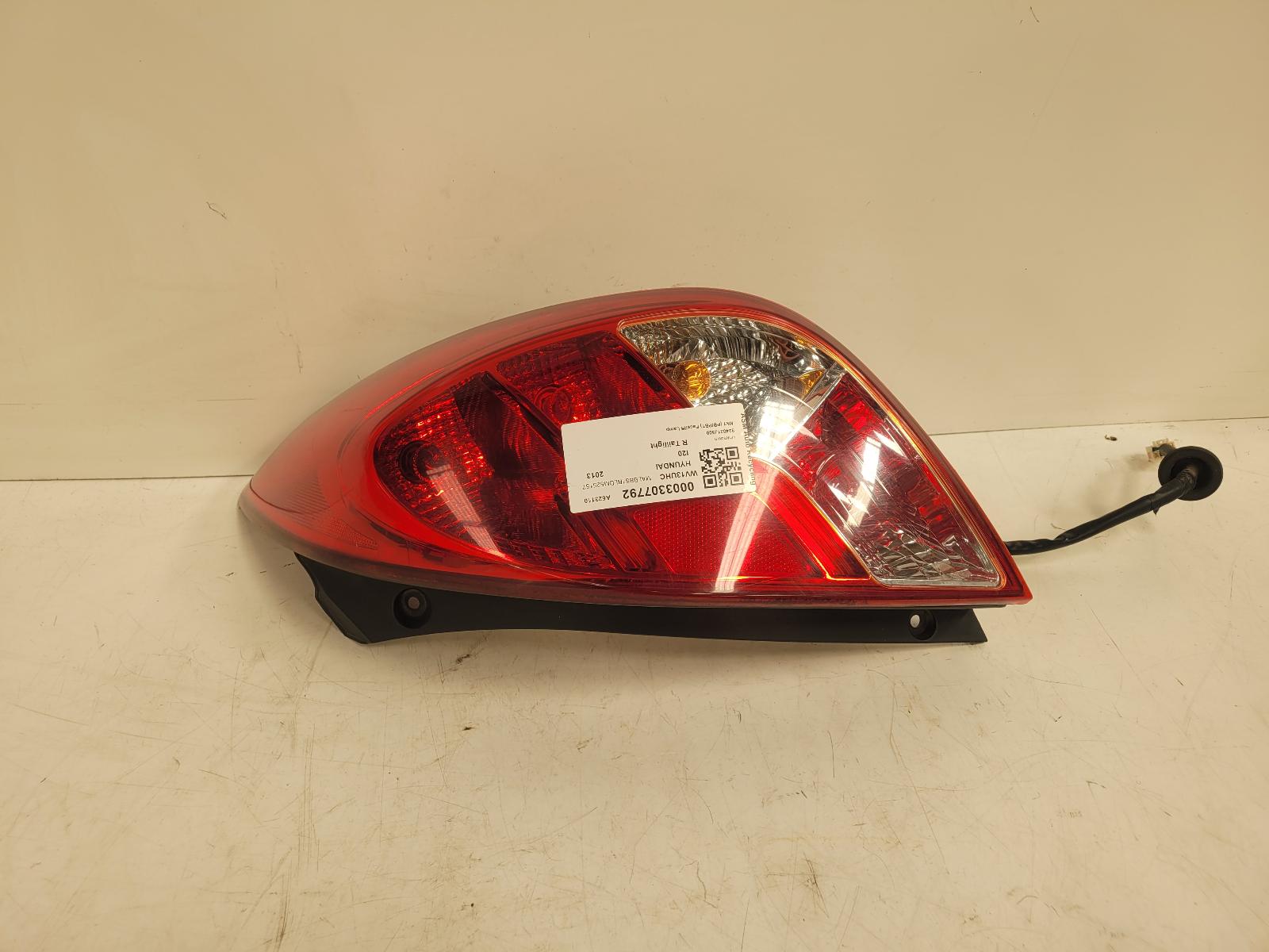 View Auto part R Taillight Hyundai I20 2013
