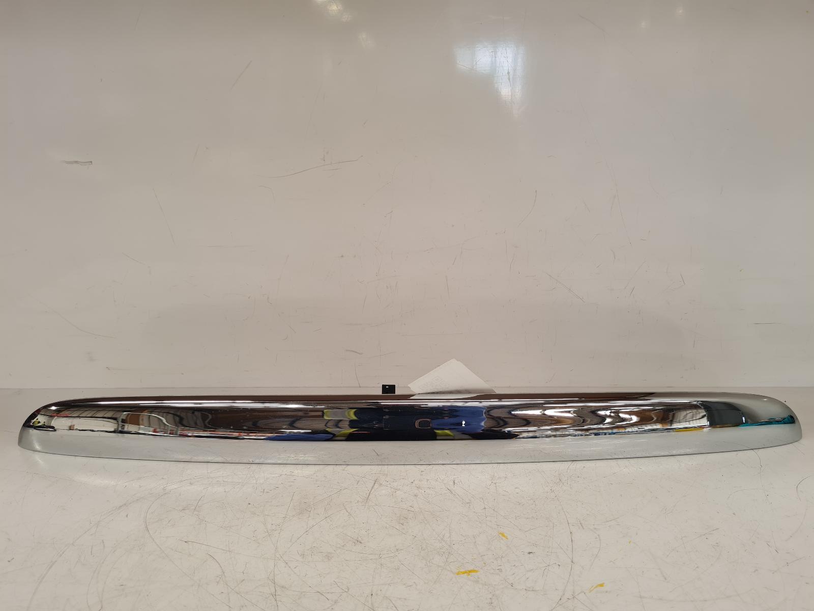 View Auto part Tailgate Handle Mini (bmw) Mini 2010