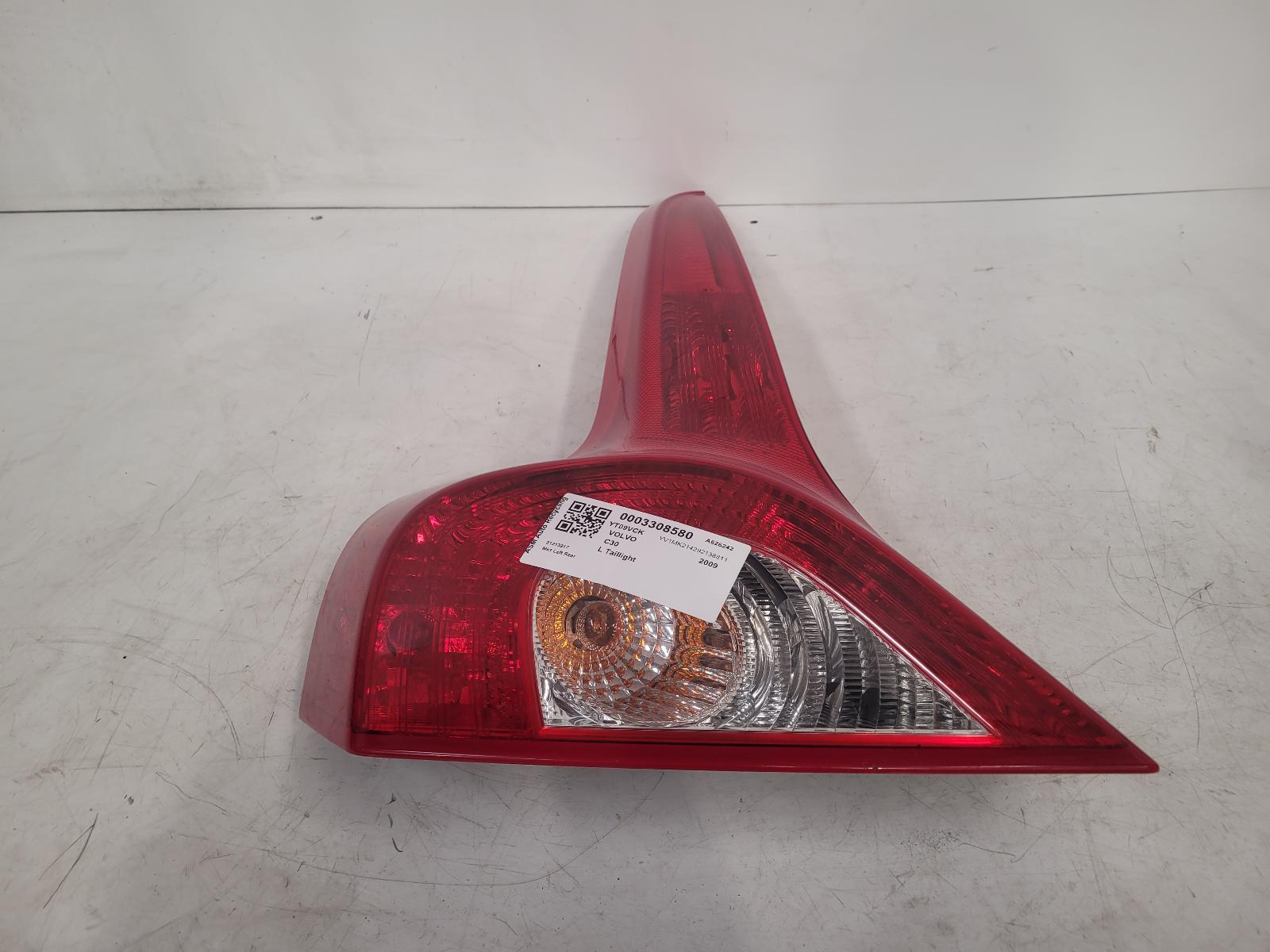 View Auto part L Taillight Volvo C30 2009