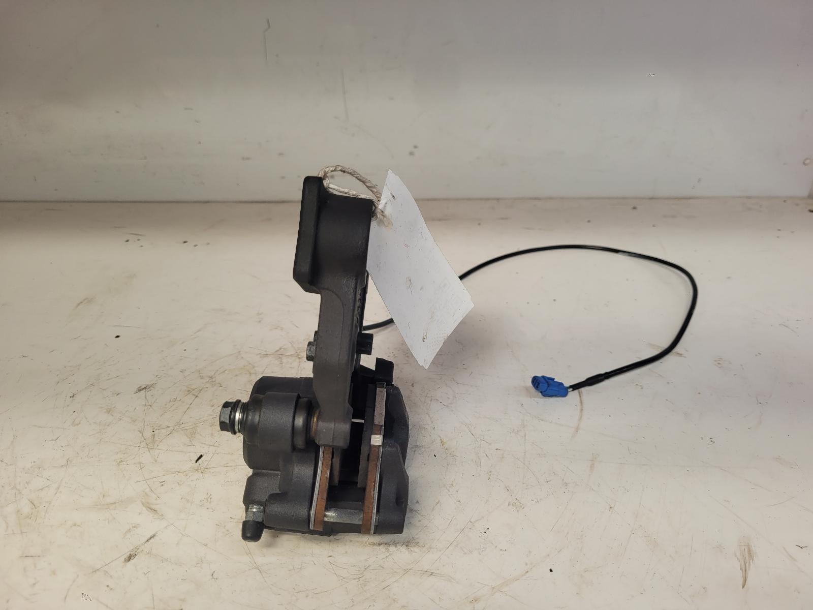 View Auto part Caliper Suzuki Gsx-s750 2020