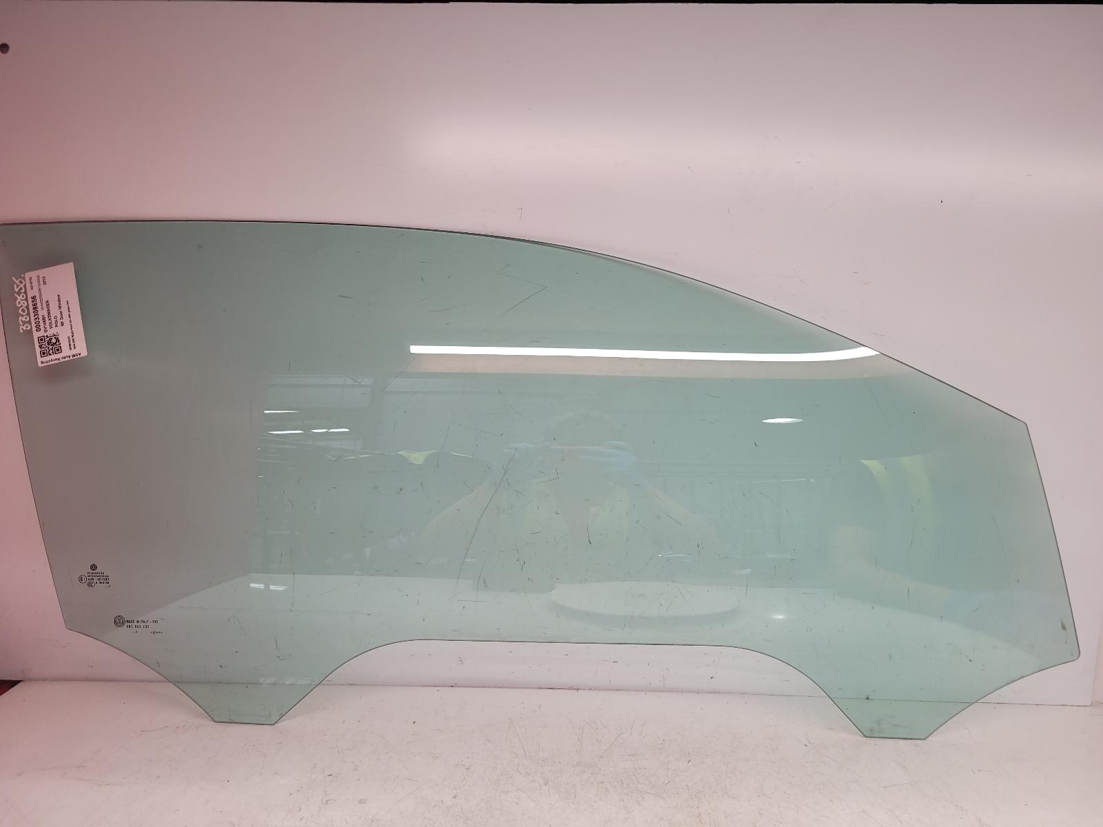 View Auto part RF Door Window Volkswagen Polo 2010