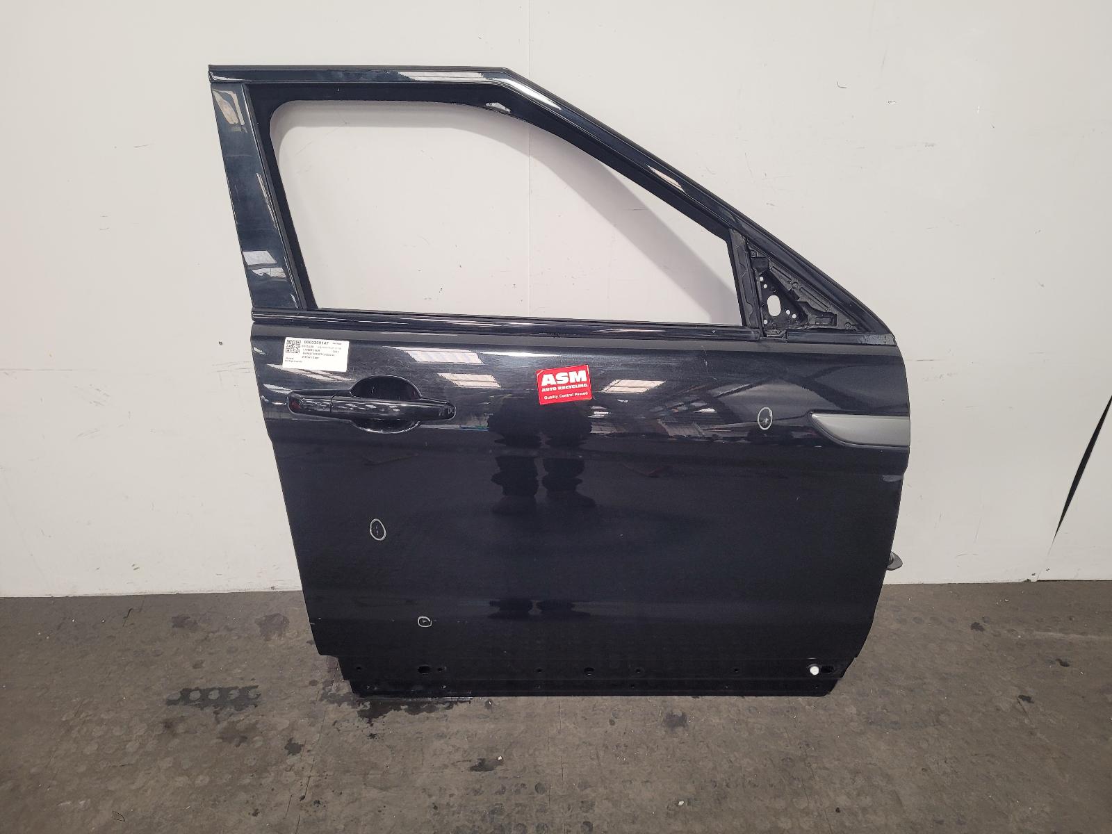 View Auto part R Front Door Land Rover Range Rover Evoque 2016