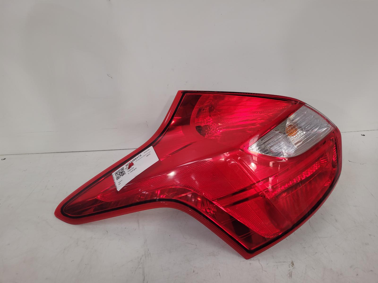 View Auto part L Taillight Ford Focus 2013