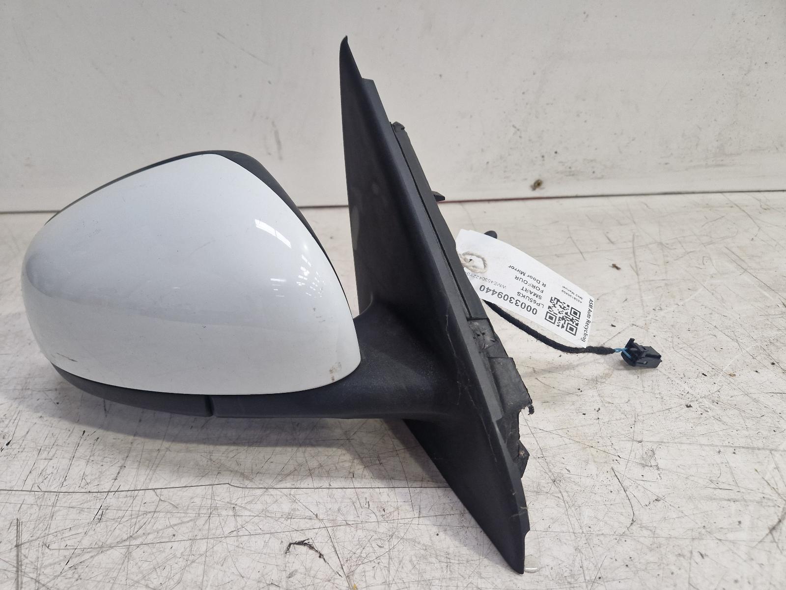View Auto part R Door Mirror Smart Forfour 2015