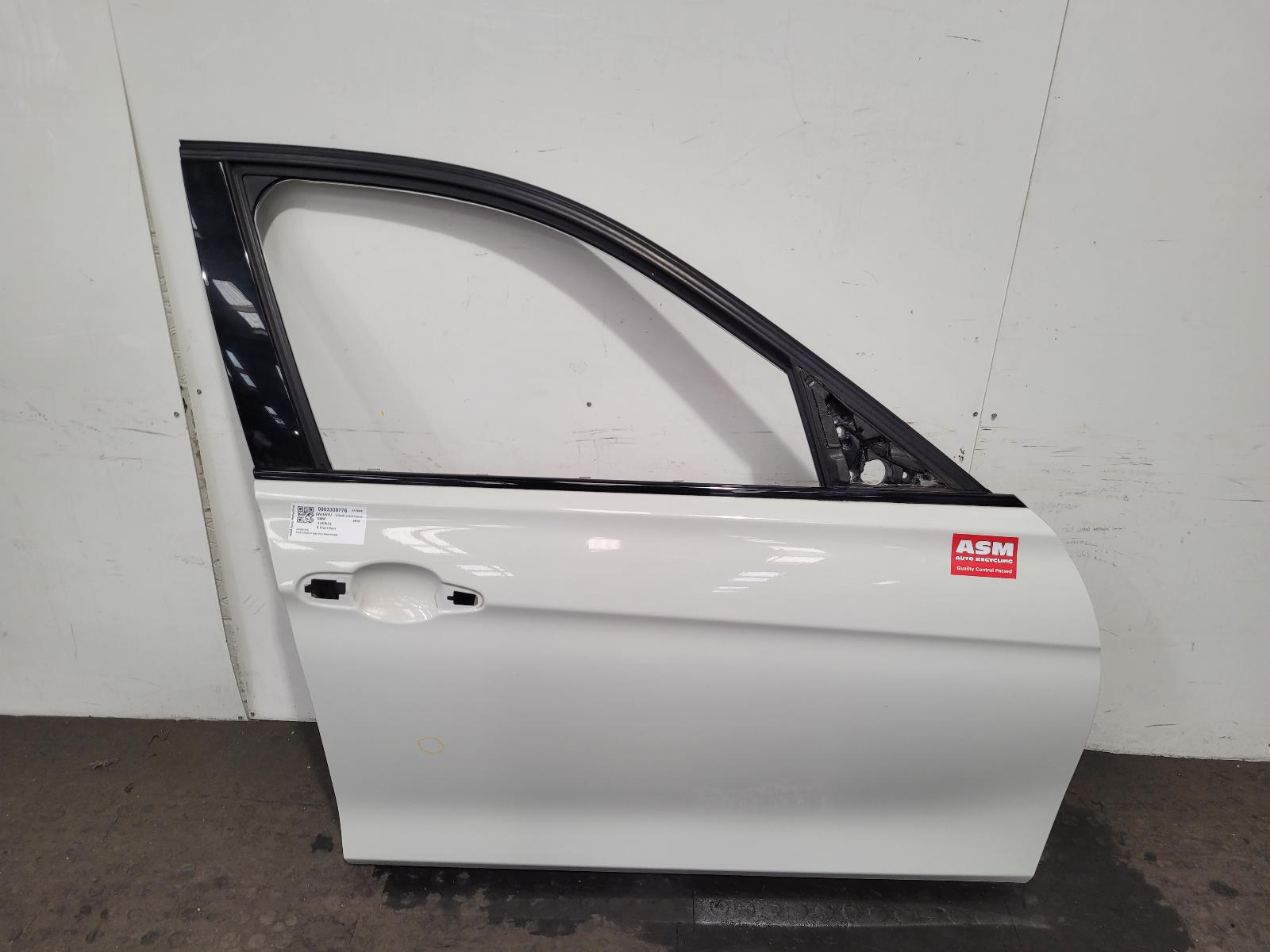 View Auto part R Front Door Bmw 3 Series 2016