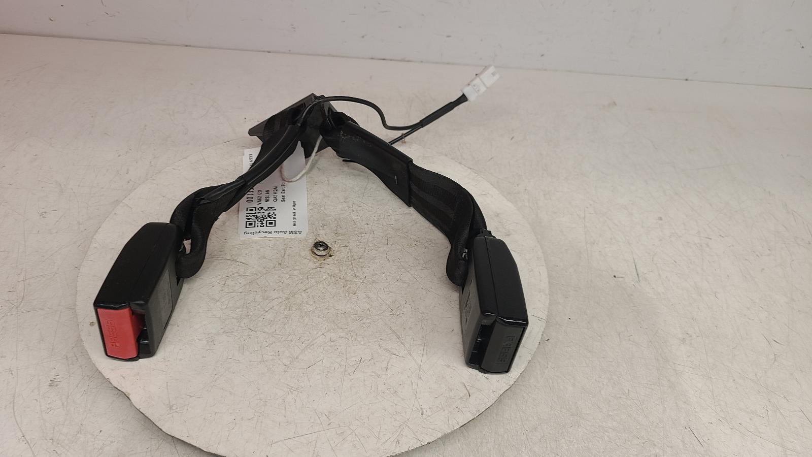 View Auto part Seat Belt Nissan Qashqai 2013