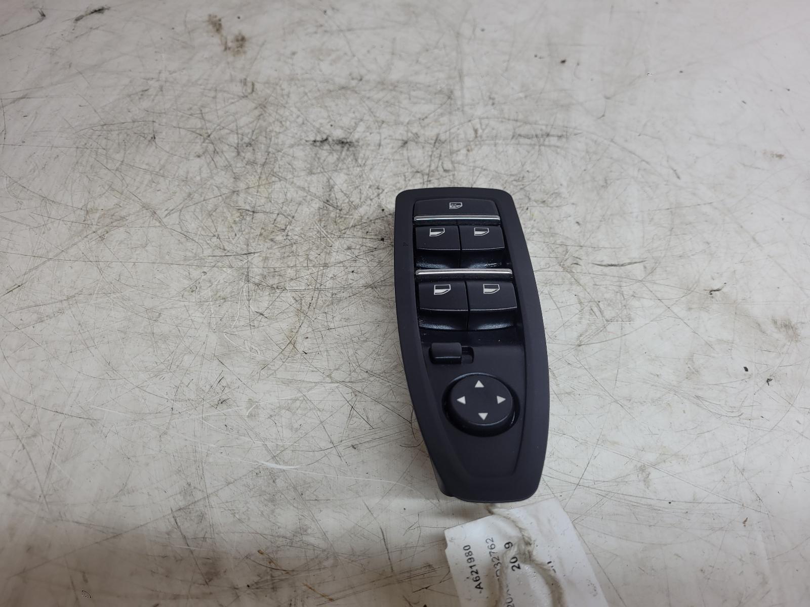 View Auto part Elect. Window Switch Bmw 1 Series 2019