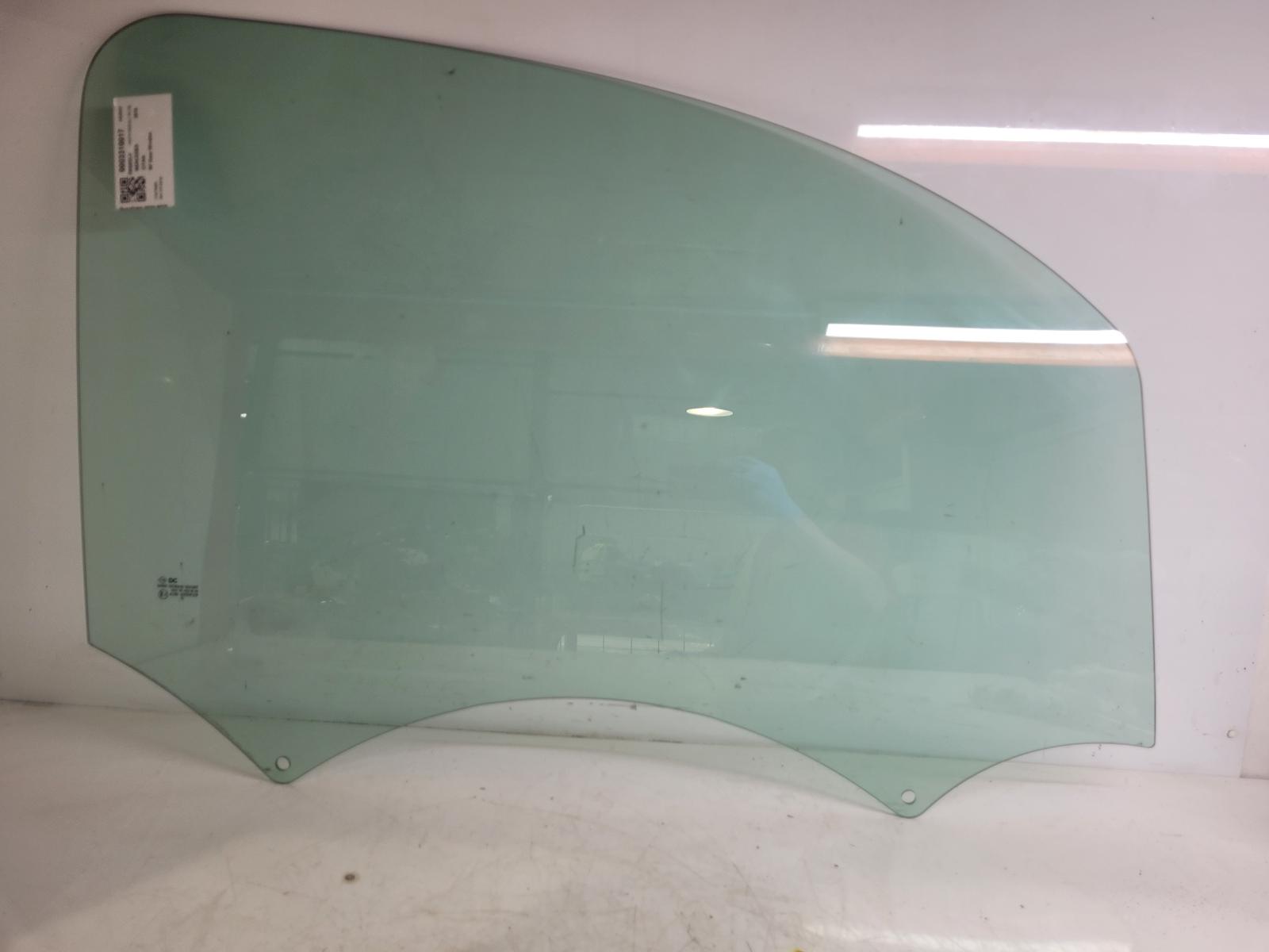 View Auto part RF Door Window Mercedes Citan 2016