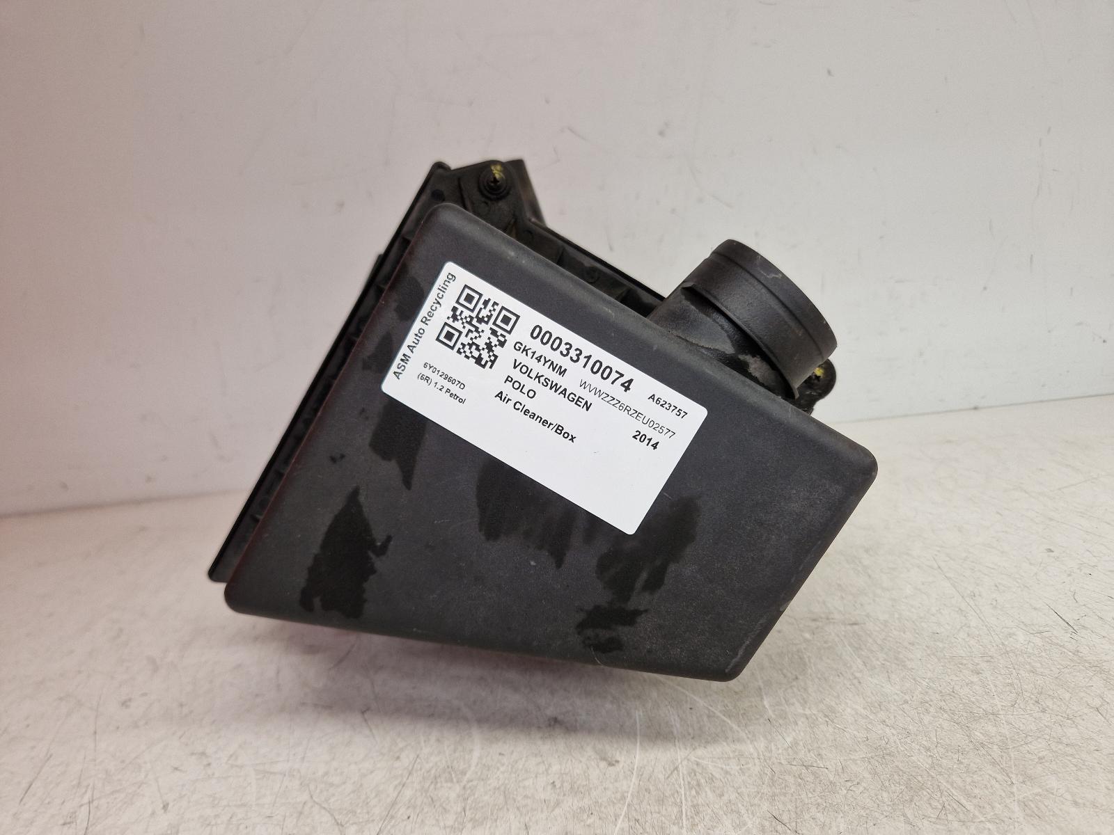 View Auto part Air Cleaner/Box Volkswagen Polo 2014