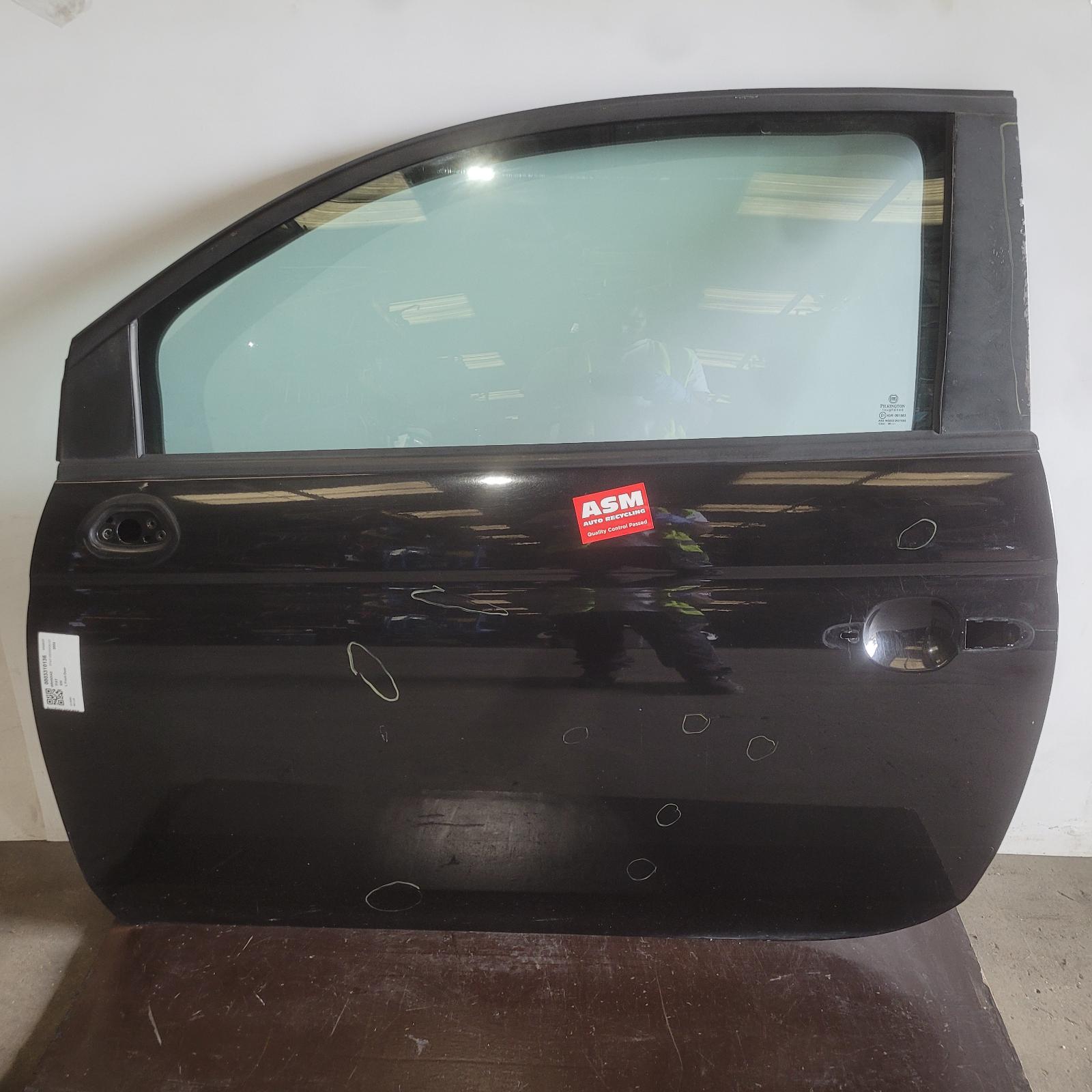 View Auto part L Front Door Fiat 500 2009