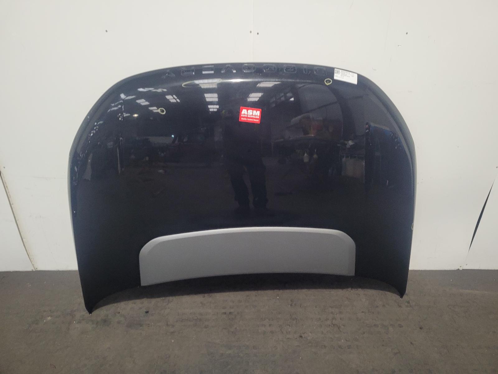 View Auto part Bonnet Land Rover Discovery Sport 2015