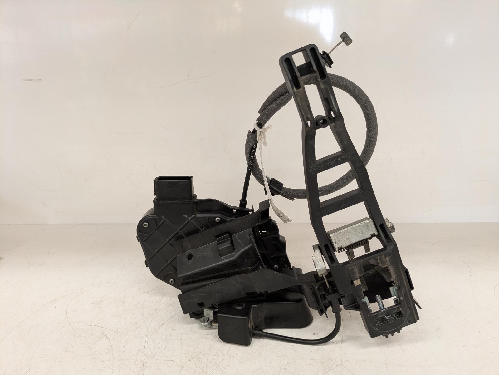 View Auto part Door Lock Assembly Ford Galaxy 2013