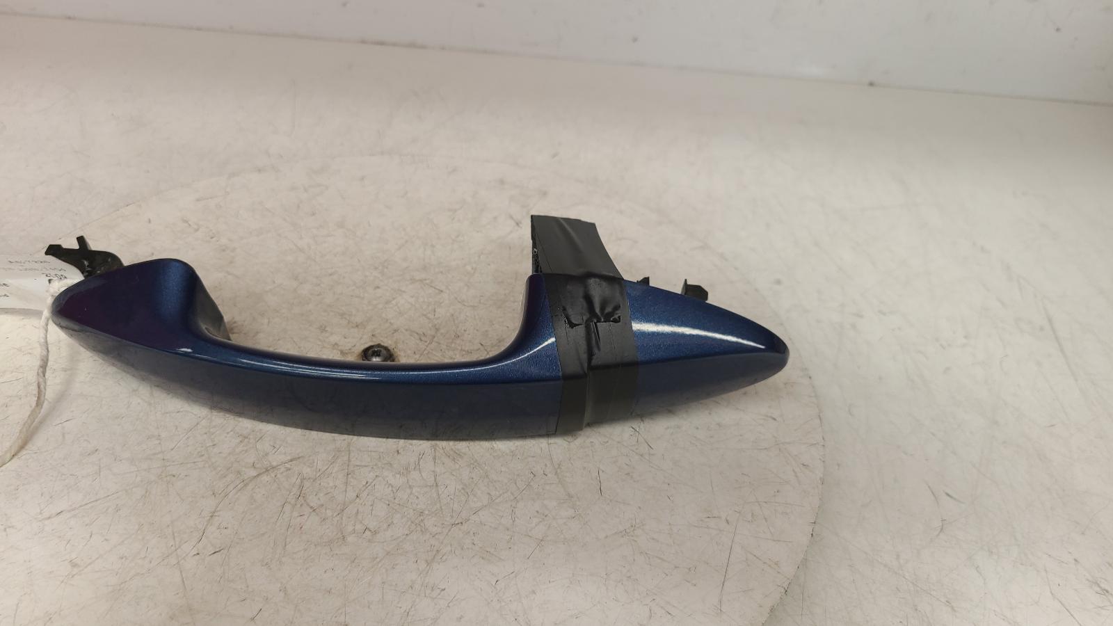 View Auto part Door Handle Ford Fiesta 2009