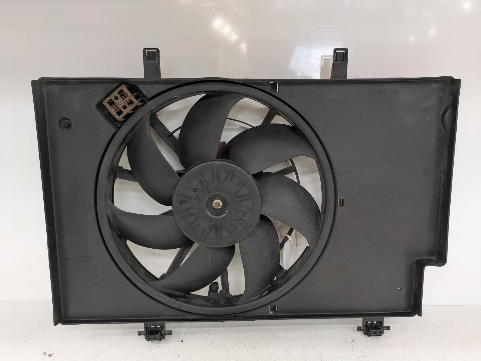 View Auto part Engine Cooling Motor Ford Fiesta 2009