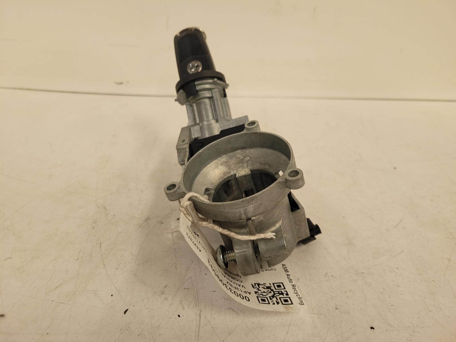View Auto part Wiper Motor Front Nissan Juke 2012