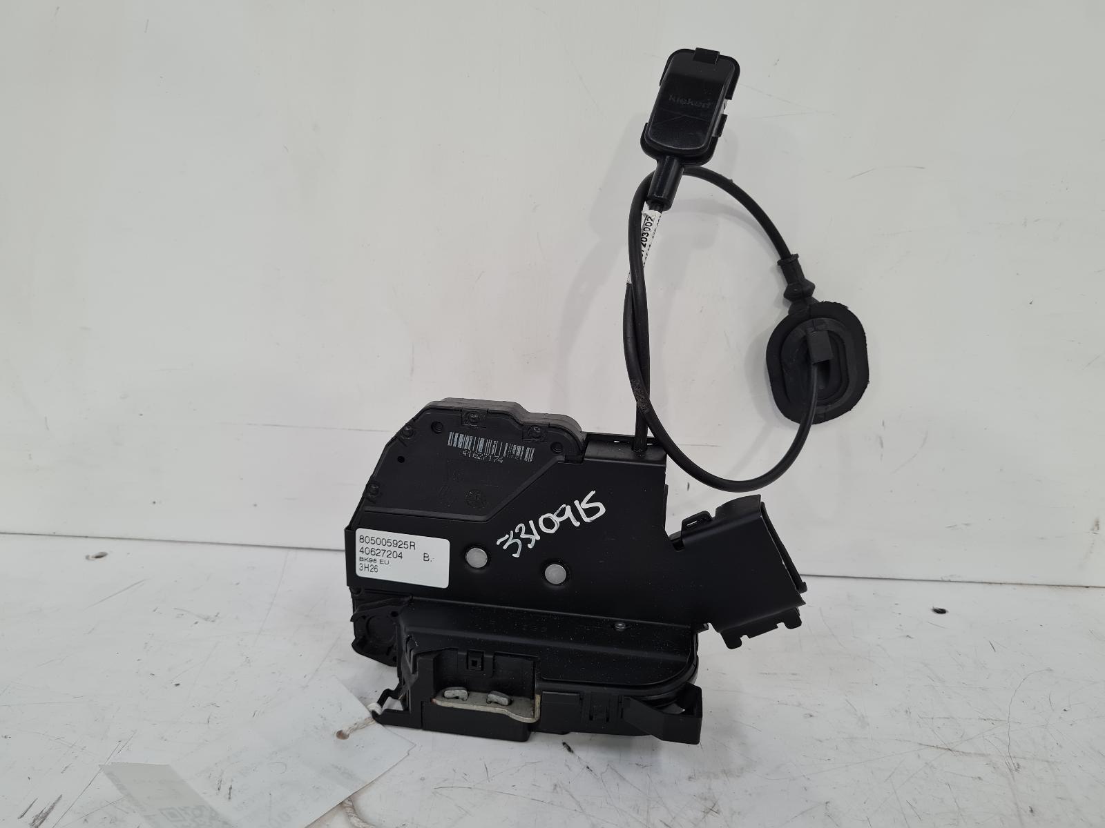 View Auto part Door Lock Assembly Renault Clio 2013