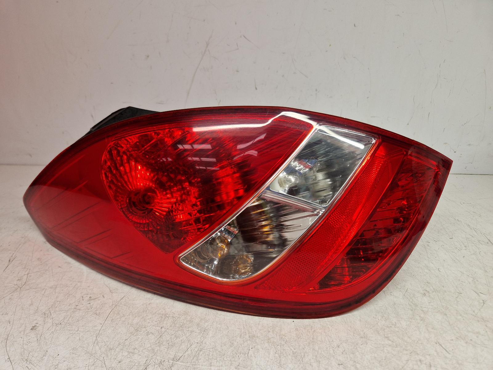 View Auto part L Taillight Hyundai I20 2010