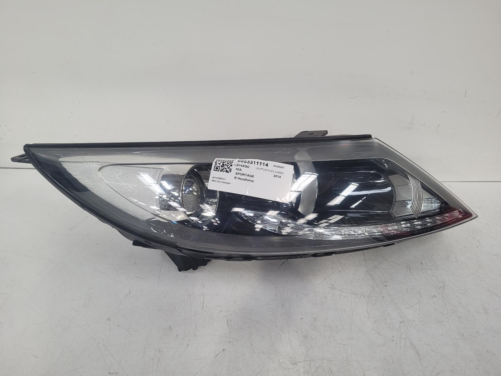 View Auto part R Headlamp Kia Sportage 2014