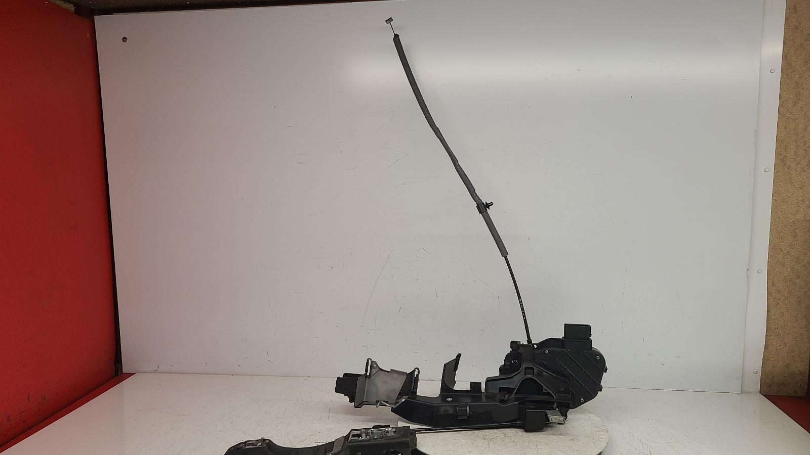 View Auto part Door Lock Assembly Ford Galaxy 2014
