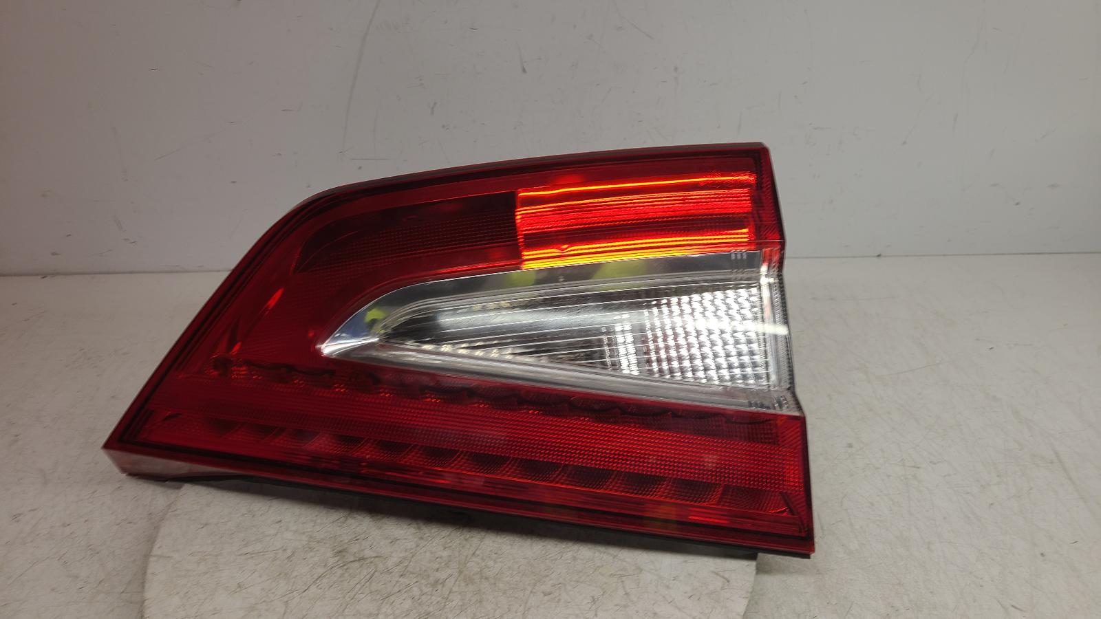 View Auto part L Taillight Ford Galaxy 2014