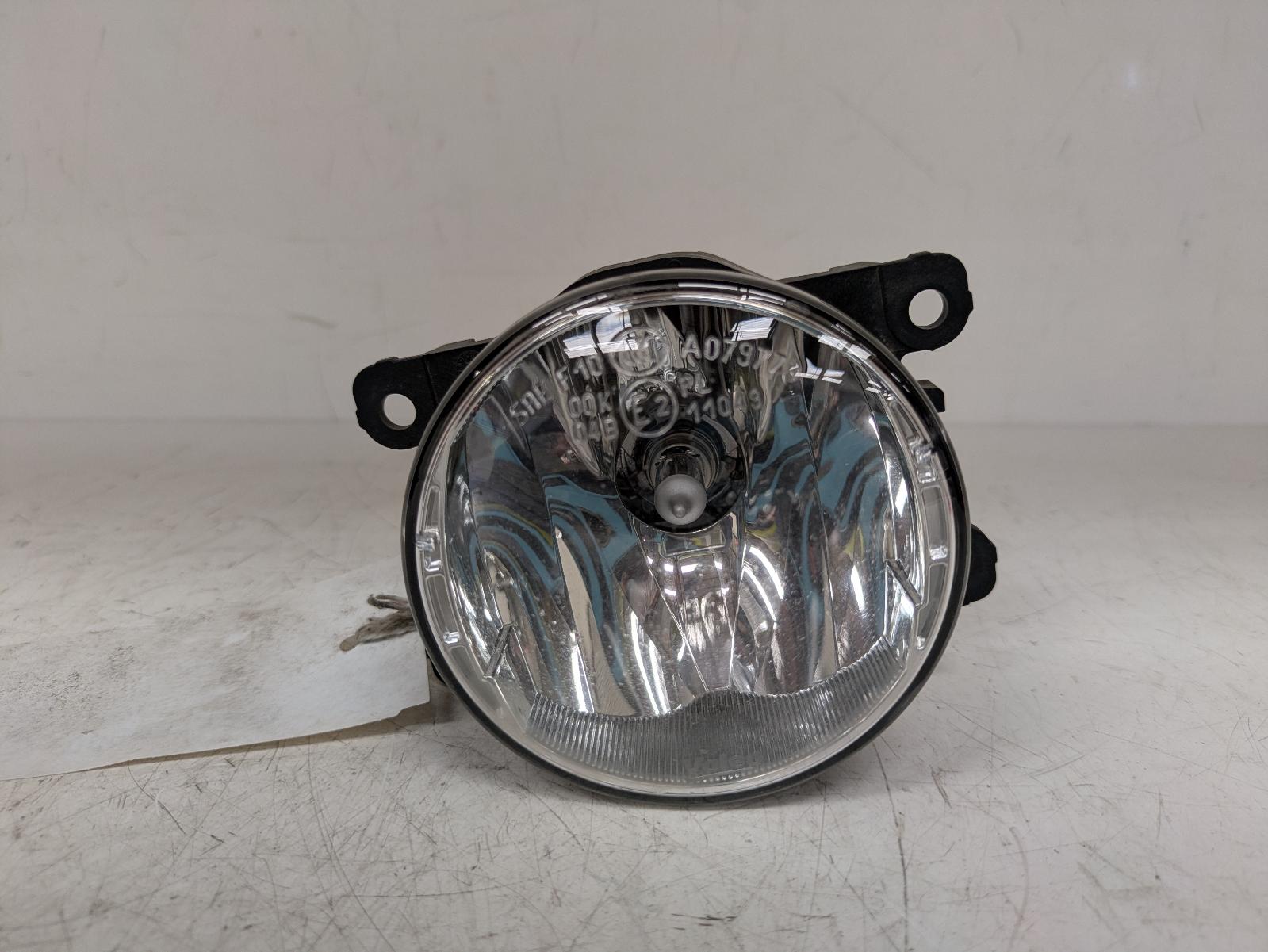 View Auto part Fog Lamp Dacia Sandero Stepway 2013