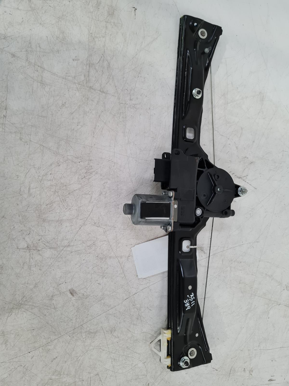 View Auto part LF Window Regulator Peugeot Bipper 2015