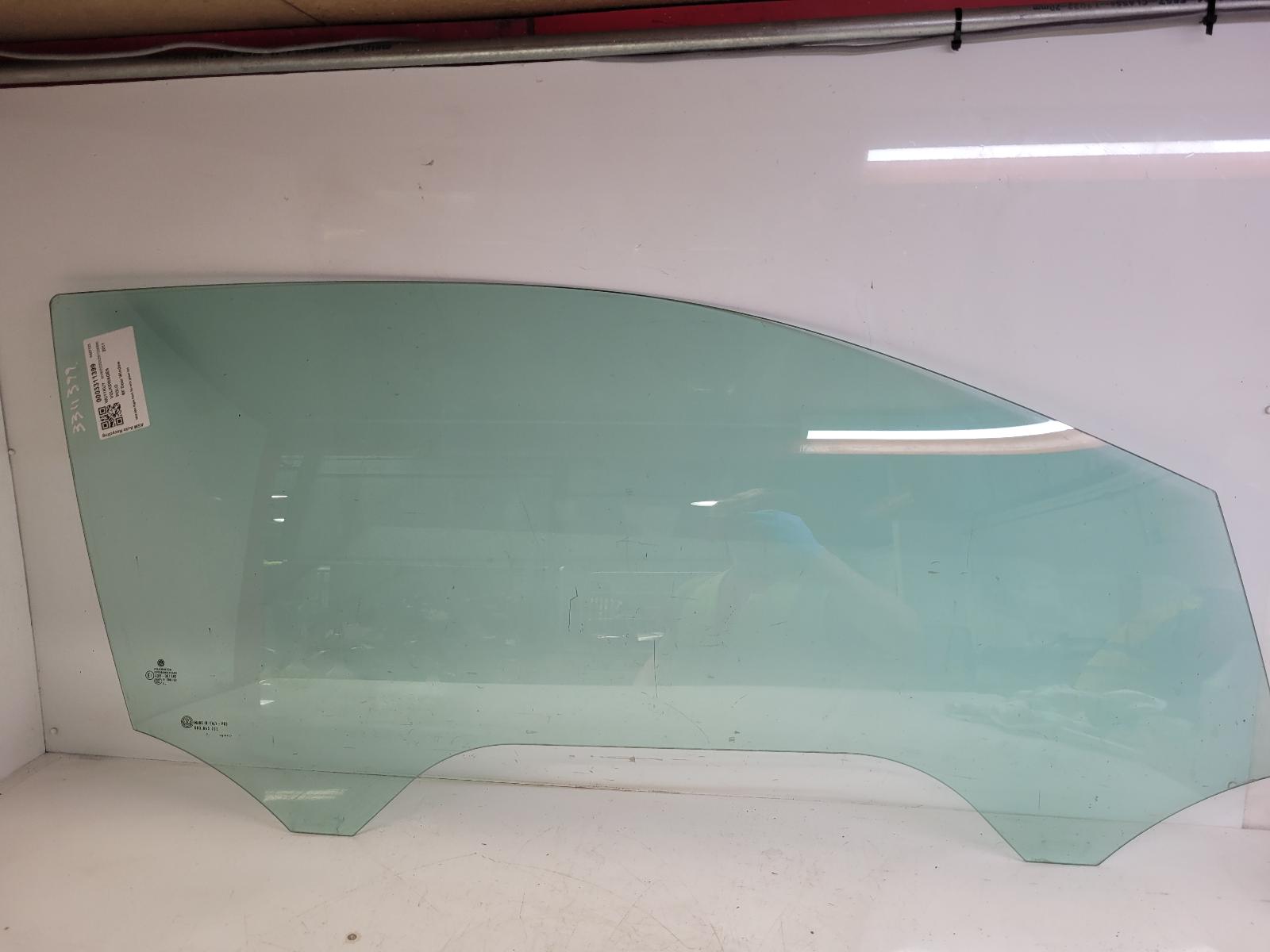 View Auto part RF Door Window Volkswagen Polo 2011