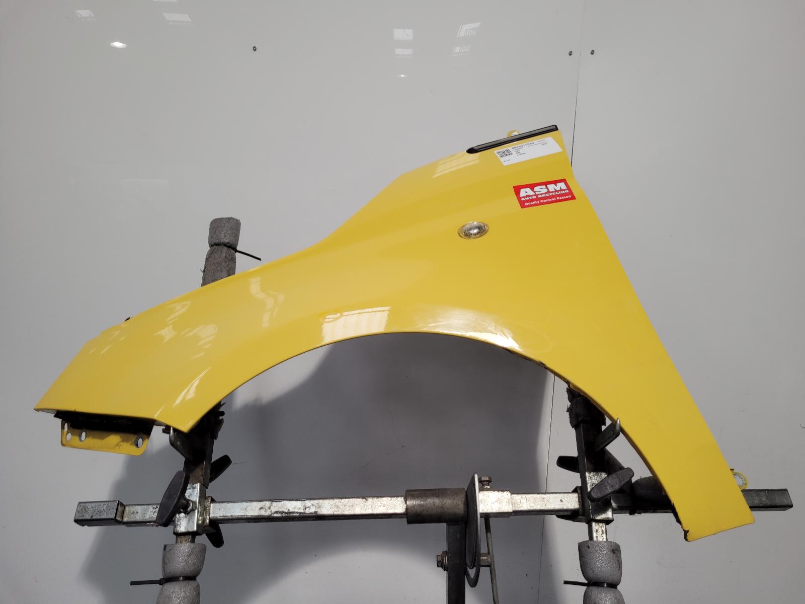View Auto part L Wing Fiat 500 2009
