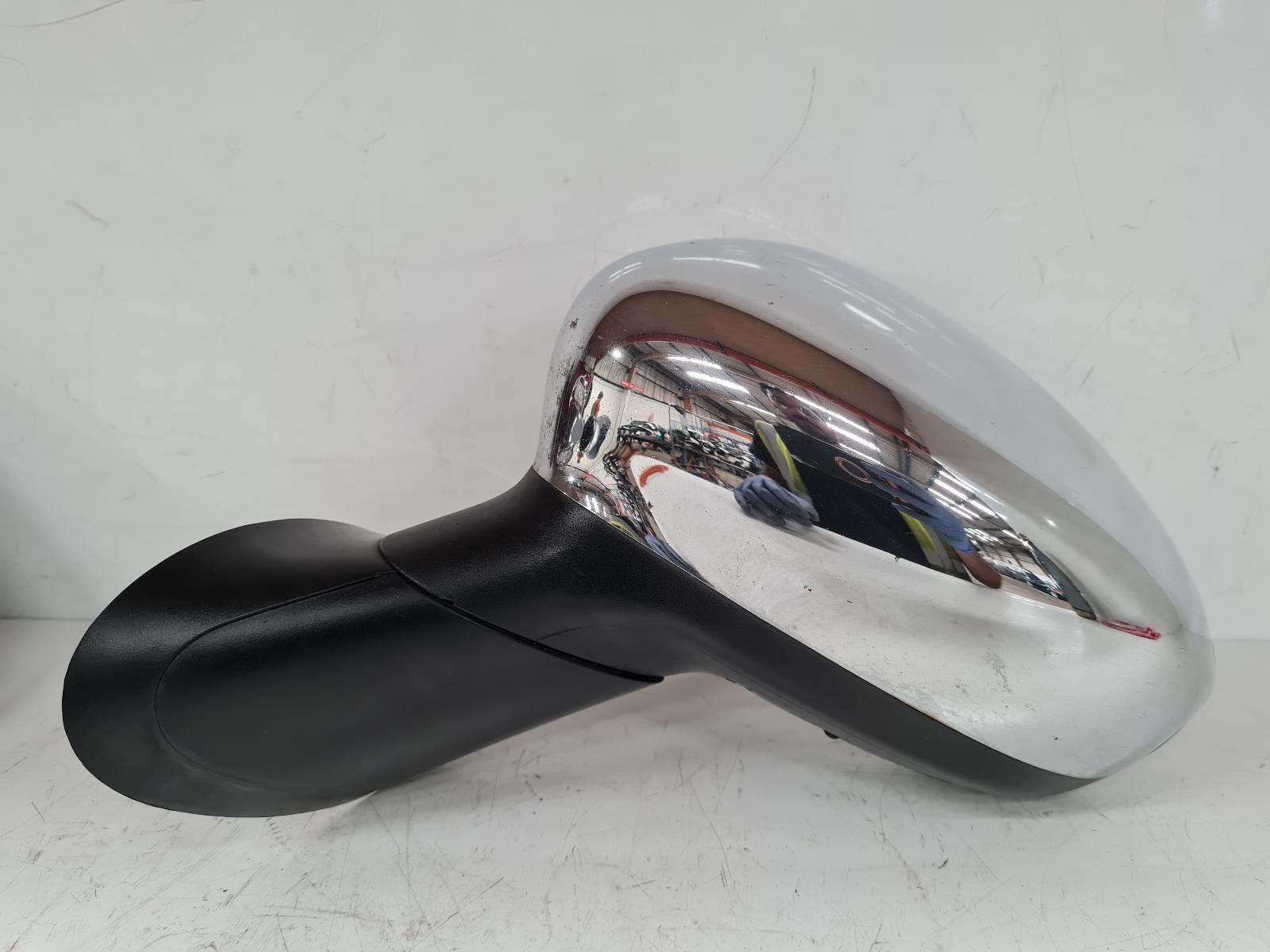 View Auto part L Door Mirror Fiat 500 2009
