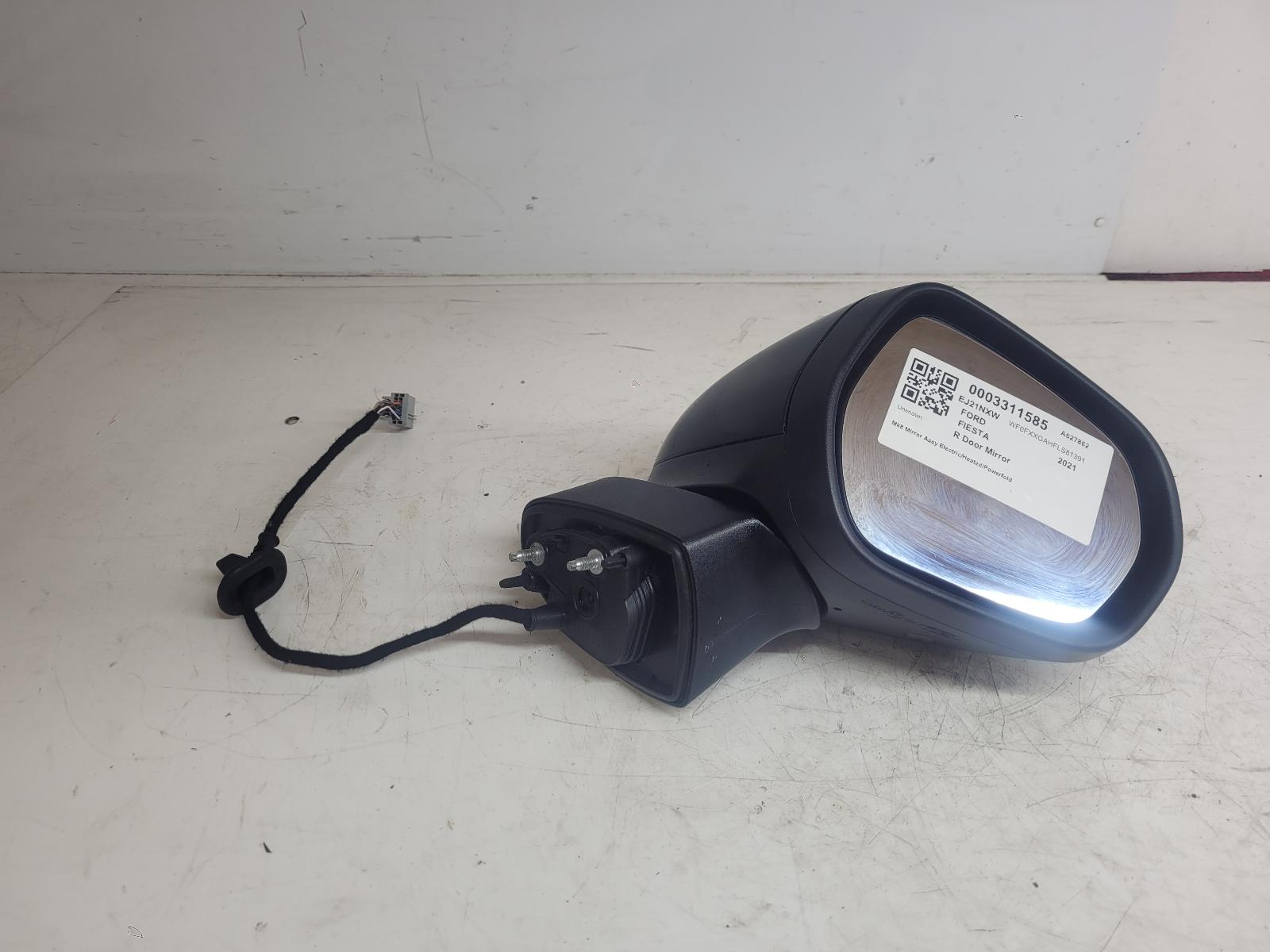 View Auto part R Door Mirror Ford Fiesta 2021