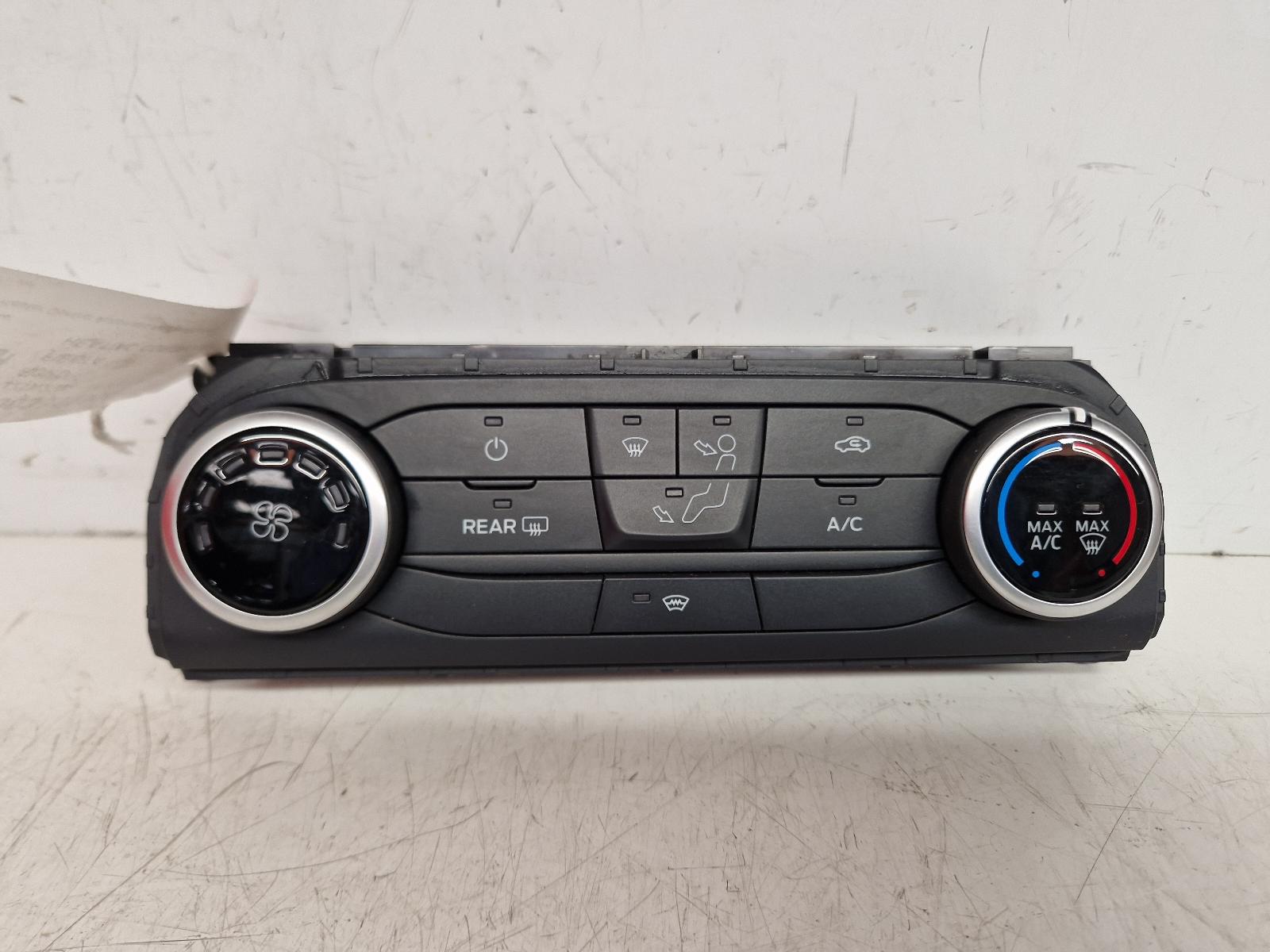View Auto part Heater/AC Controller Ford Fiesta 2021