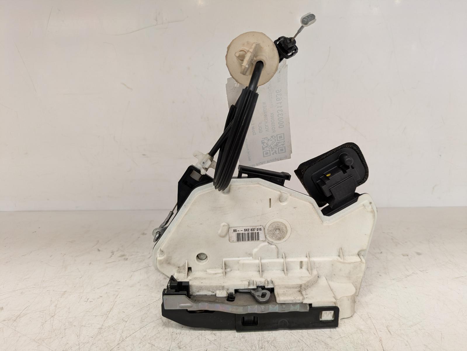 View Auto part Door Lock Assembly Volkswagen Golf 2009