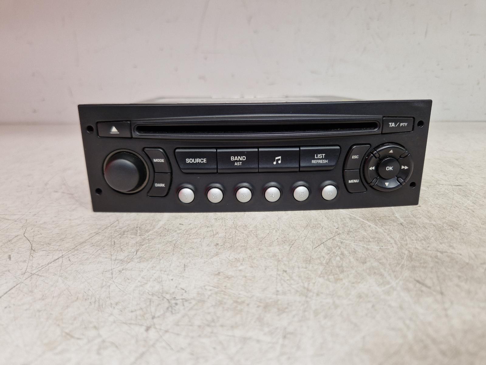 View Auto part A/V Equipment Citroen C3 Picasso 2011