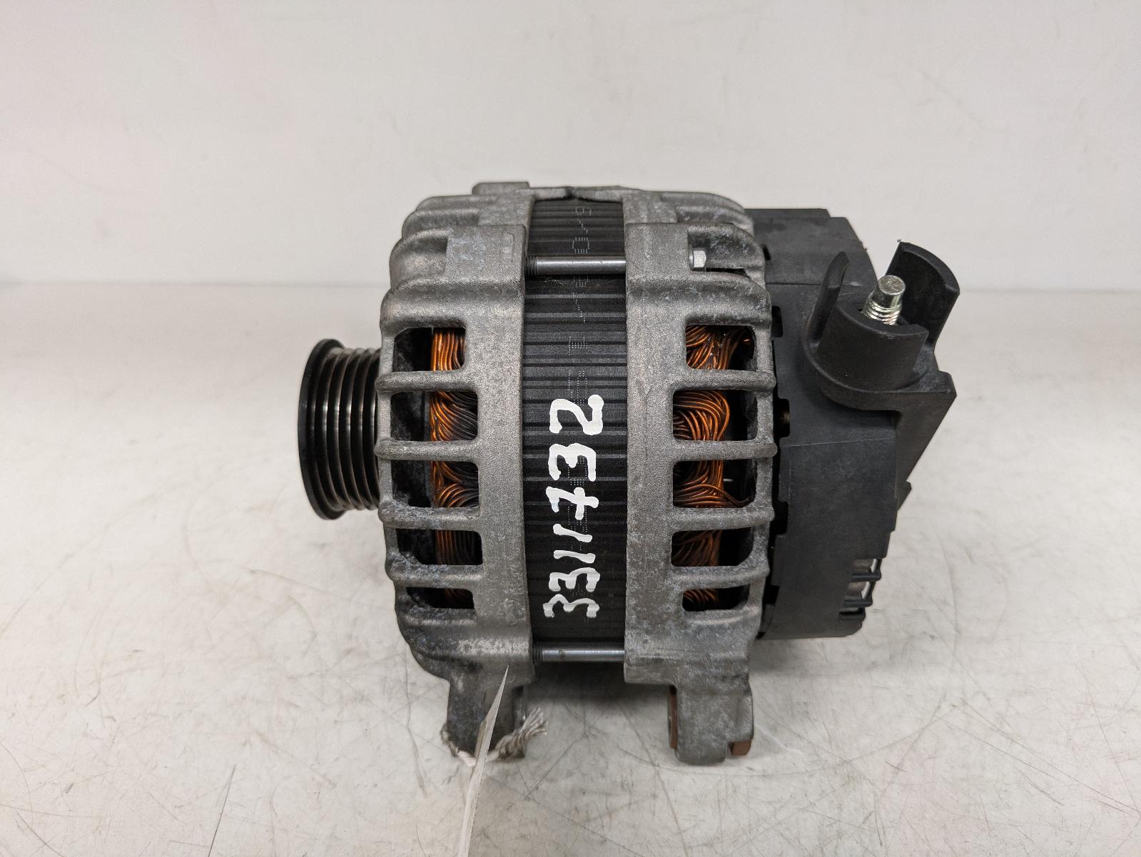 View Auto part Alternator Land Rover Range Rover Evoque 2019