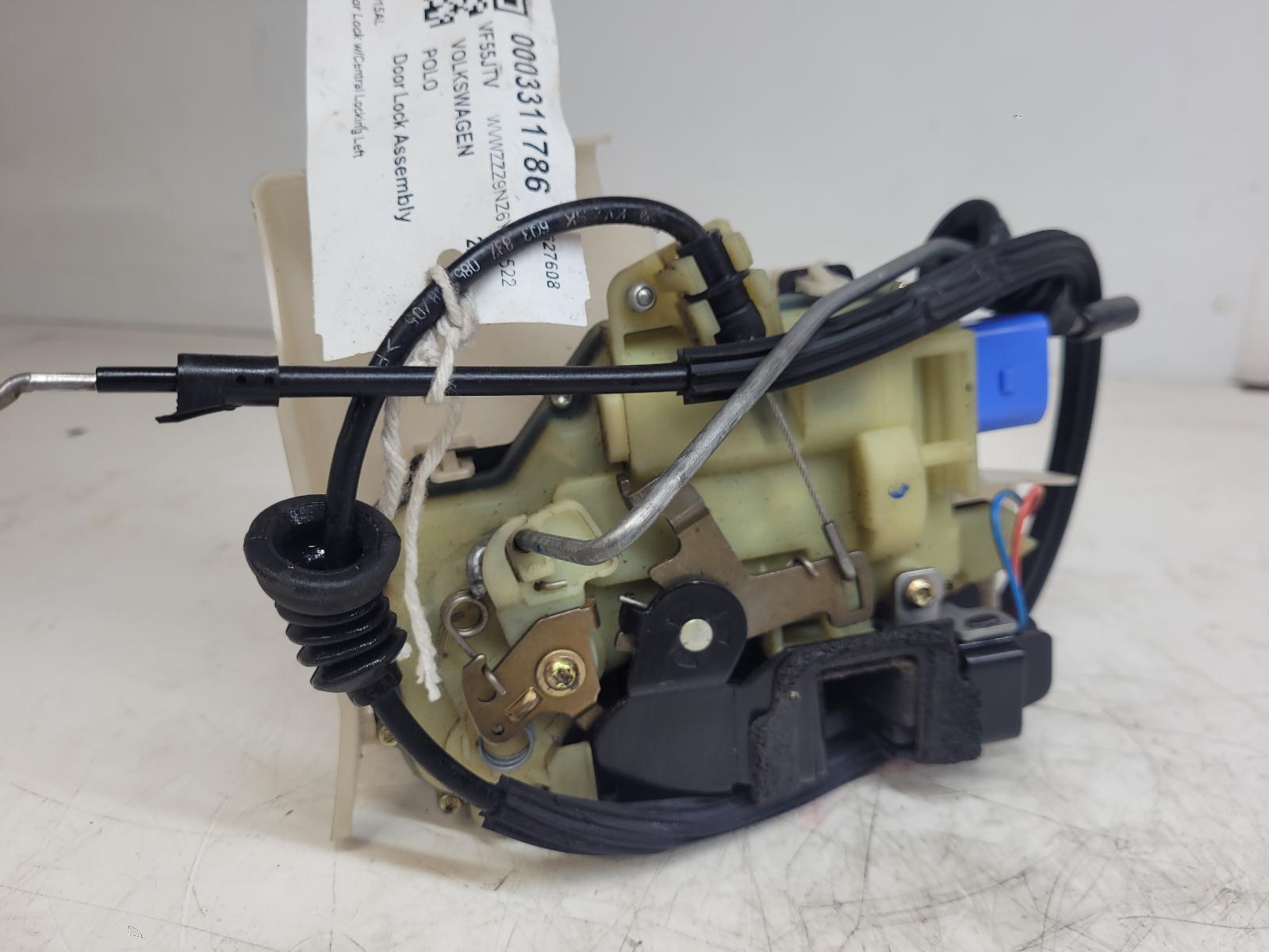 View Auto part Door Lock Assembly Volkswagen Polo 2005