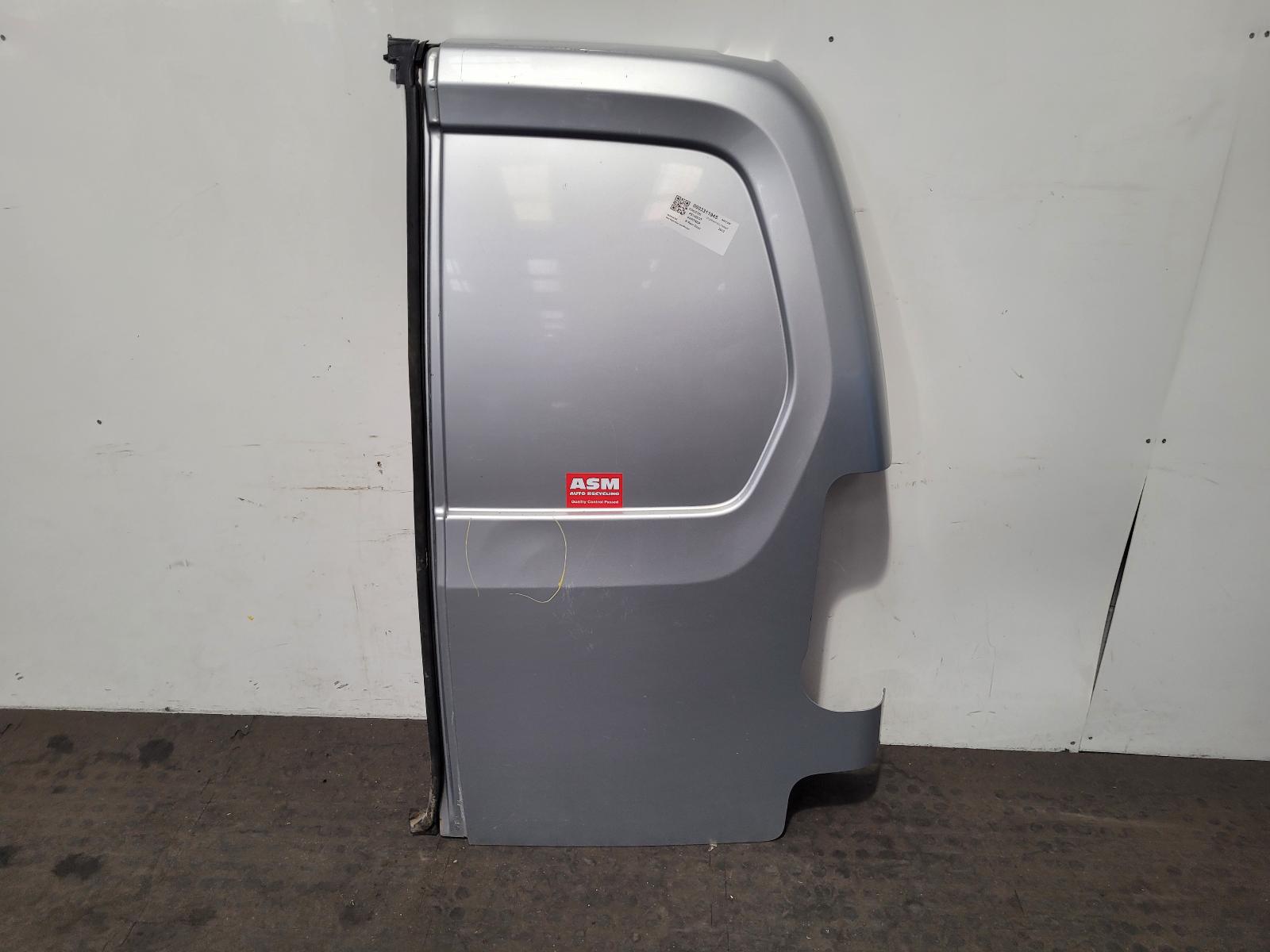View Auto part R Rear Door Peugeot Partner 2012