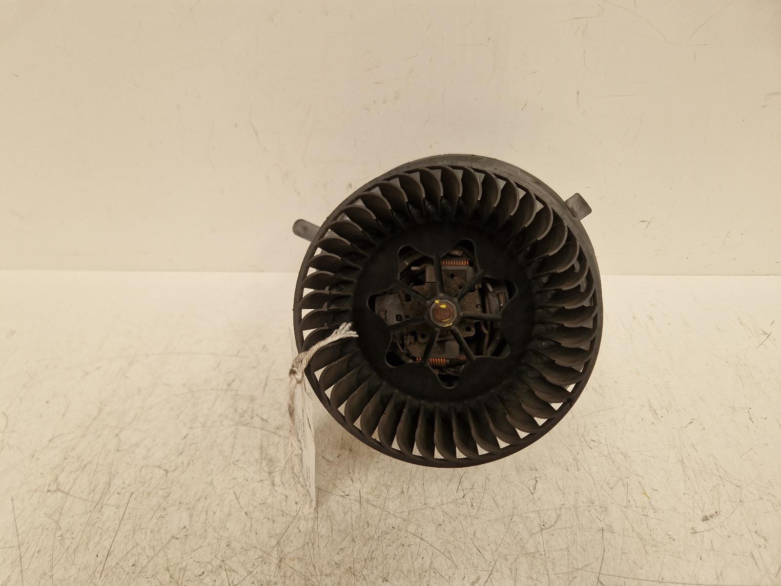 View Auto part Heater Motor/Assembly Skoda Octavia 2007