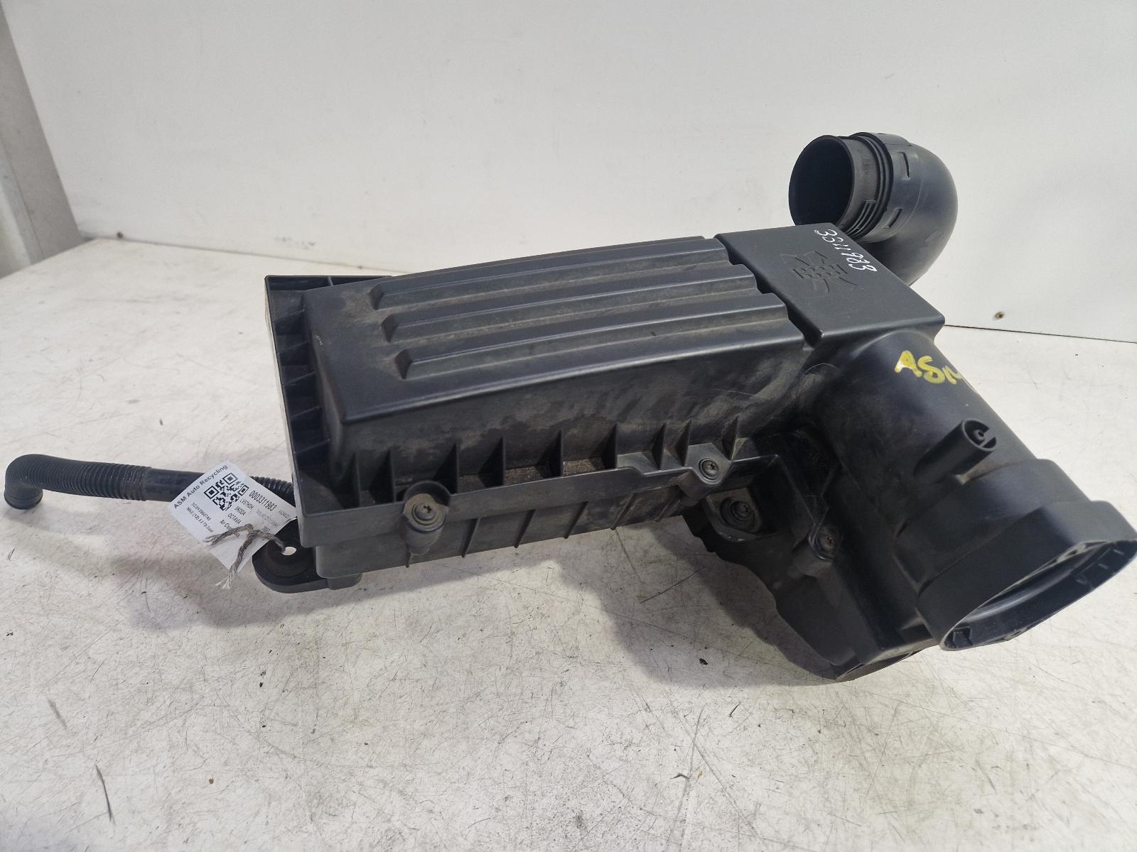 View Auto part Air Cleaner/Box Skoda Octavia 2007