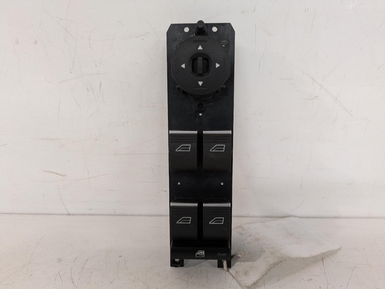 View Auto part Elect. Window Switch Ford Kuga 2017