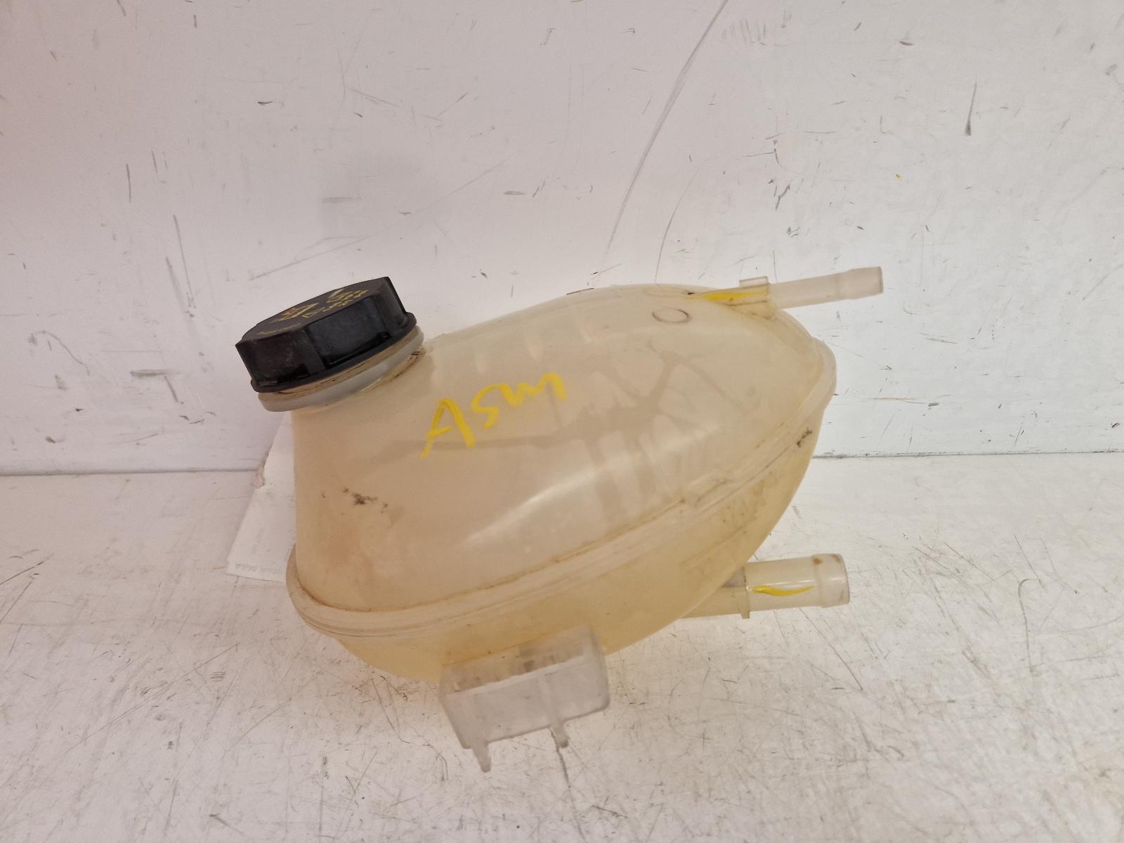 View Auto part Overflow Bottle Ford Fiesta 2021