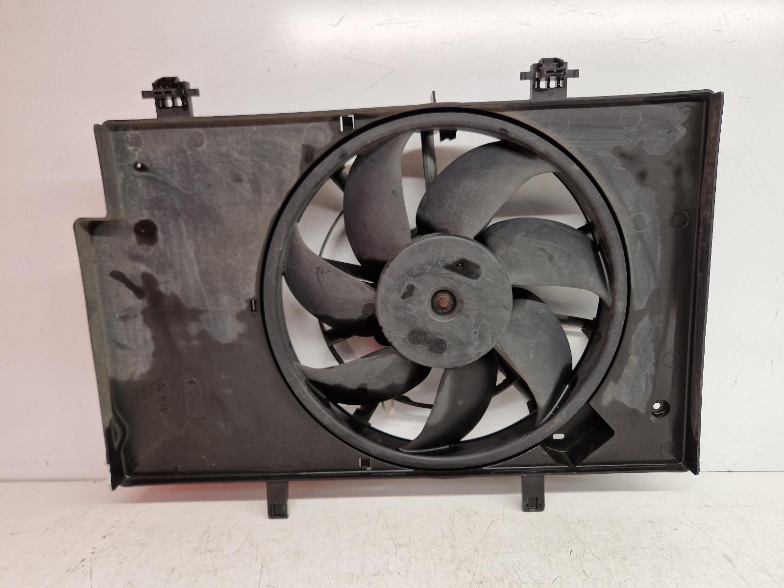 View Auto part Engine Cooling Motor Ford Fiesta 2010