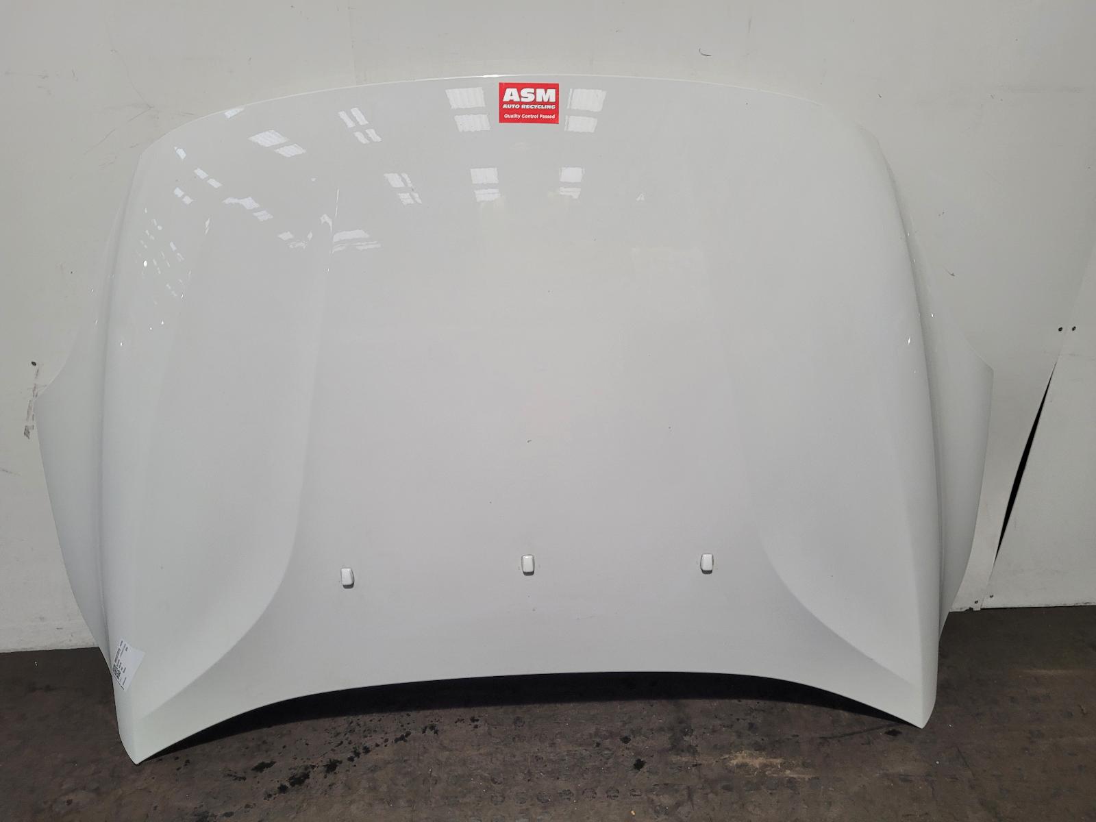 View Auto part Bonnet Volvo V40 2014