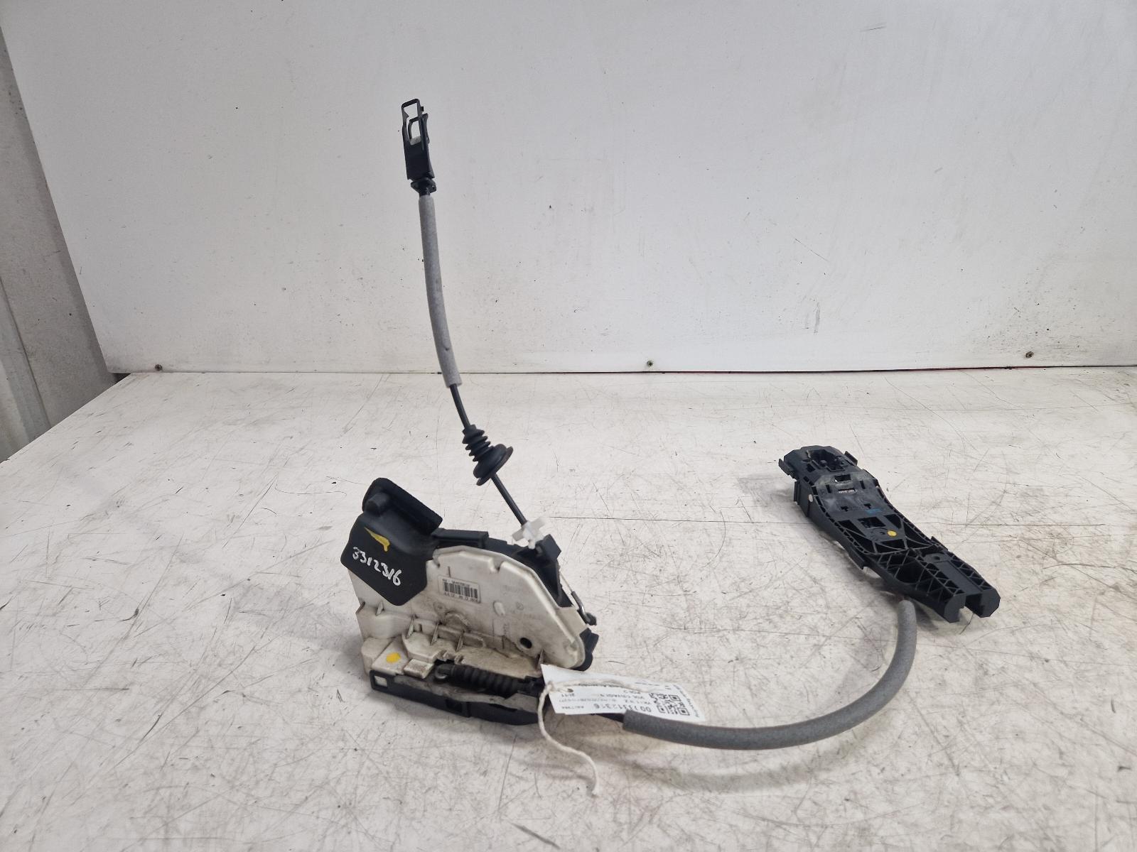View Auto part Door Lock Assembly Volkswagen Polo 2011