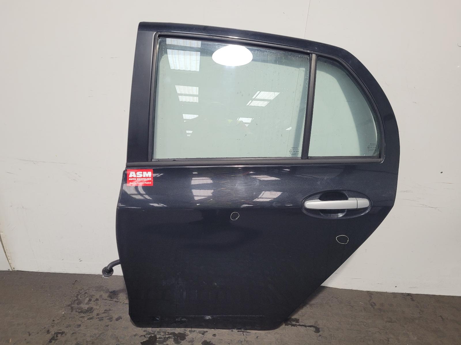 View Auto part L Rear Door Toyota Yaris 2010