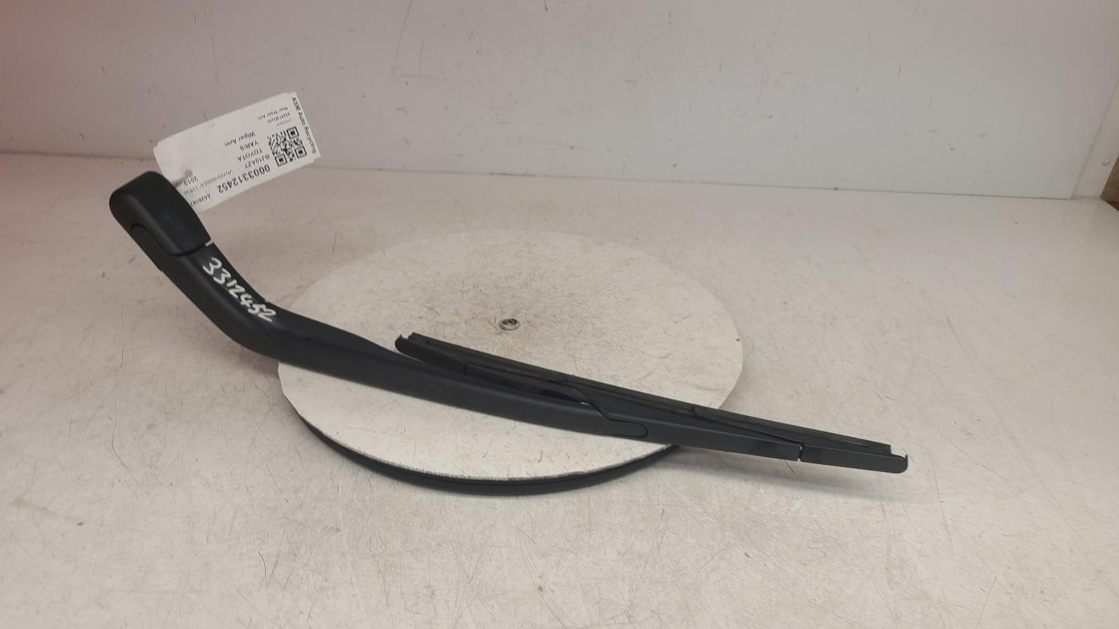 View Auto part Wiper Arm Toyota Yaris 2010