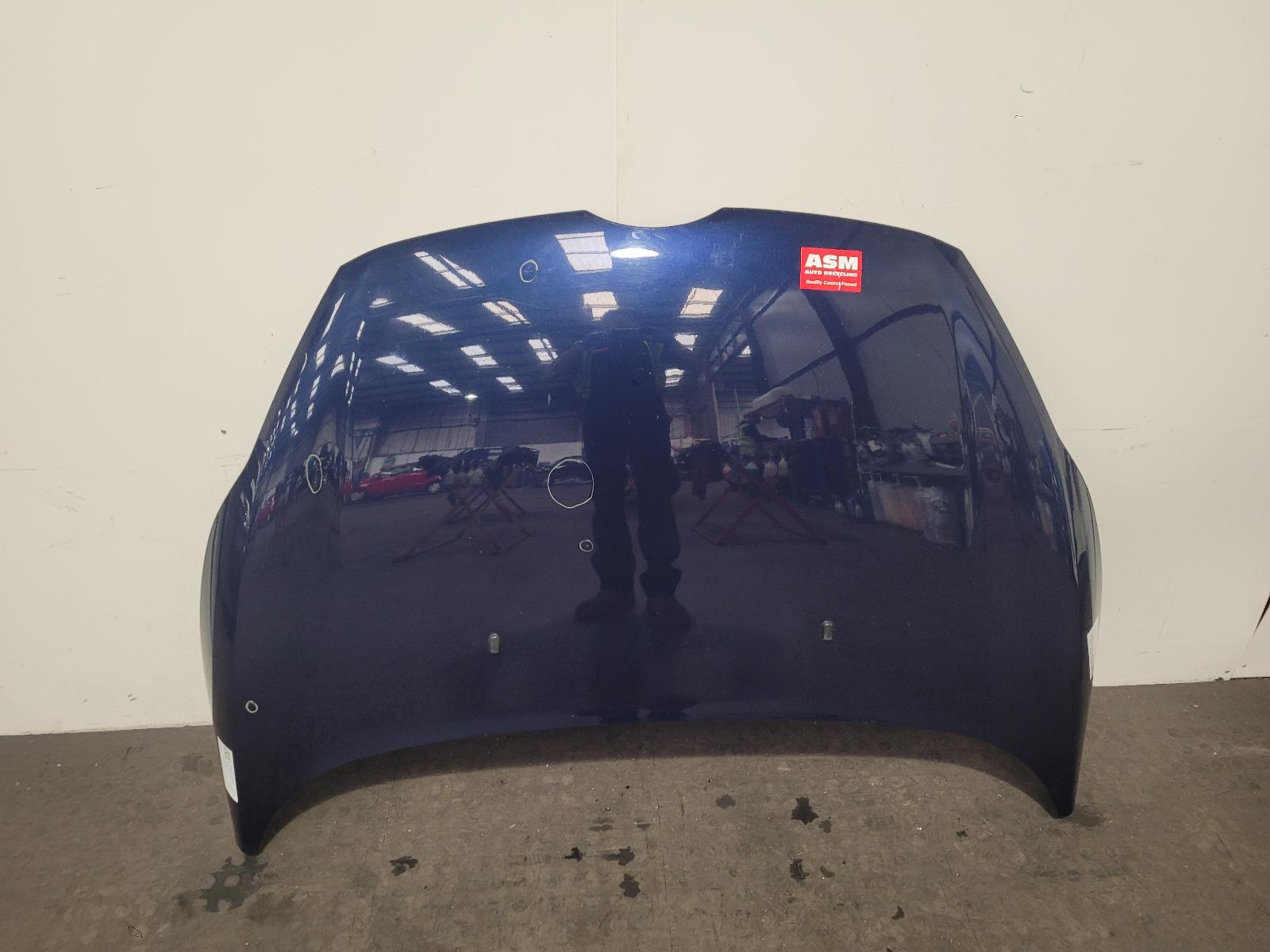 View Auto part Bonnet Ford Fiesta 2011
