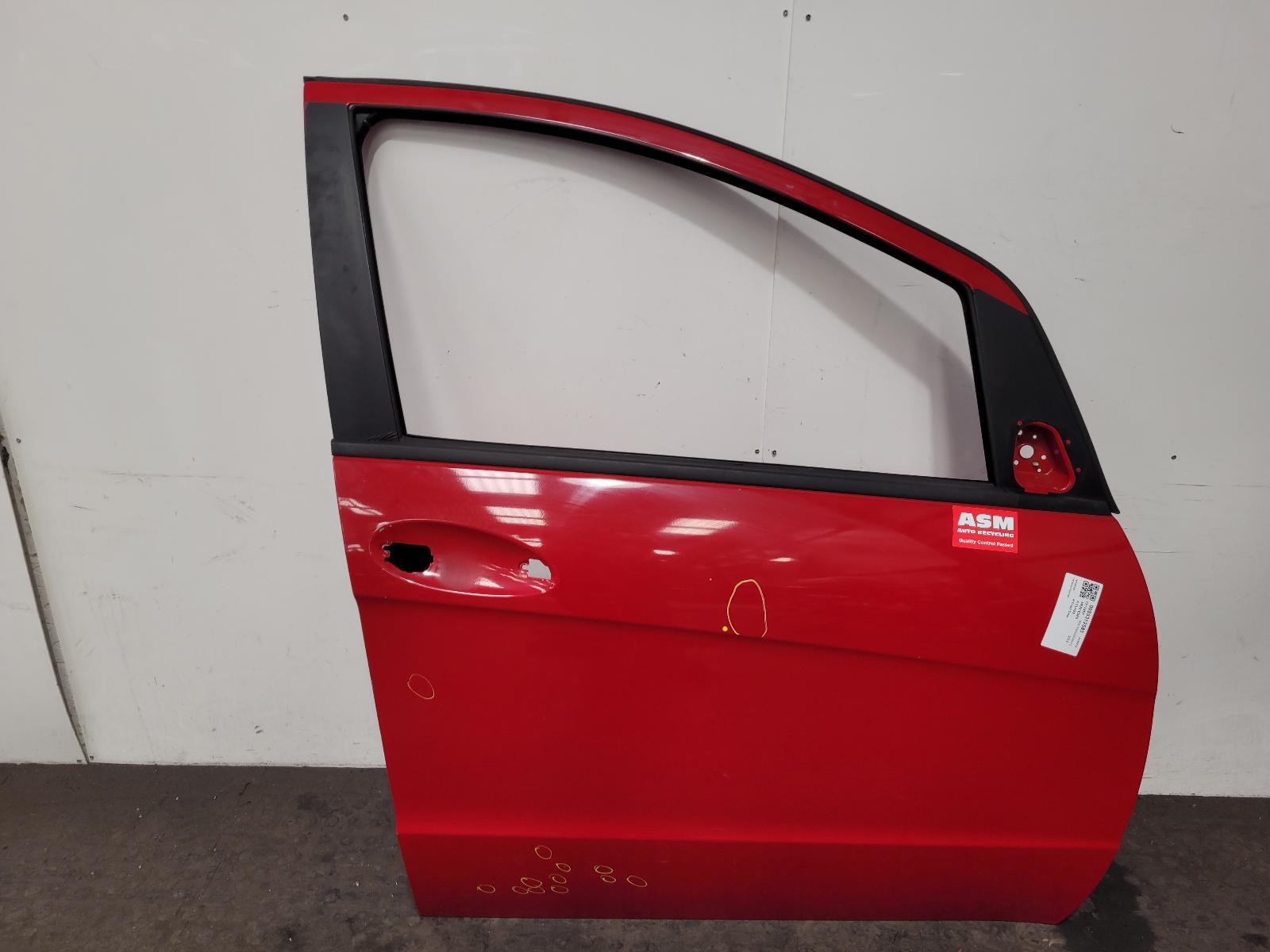 View Auto part R Front Door Mercedes A Class 2012