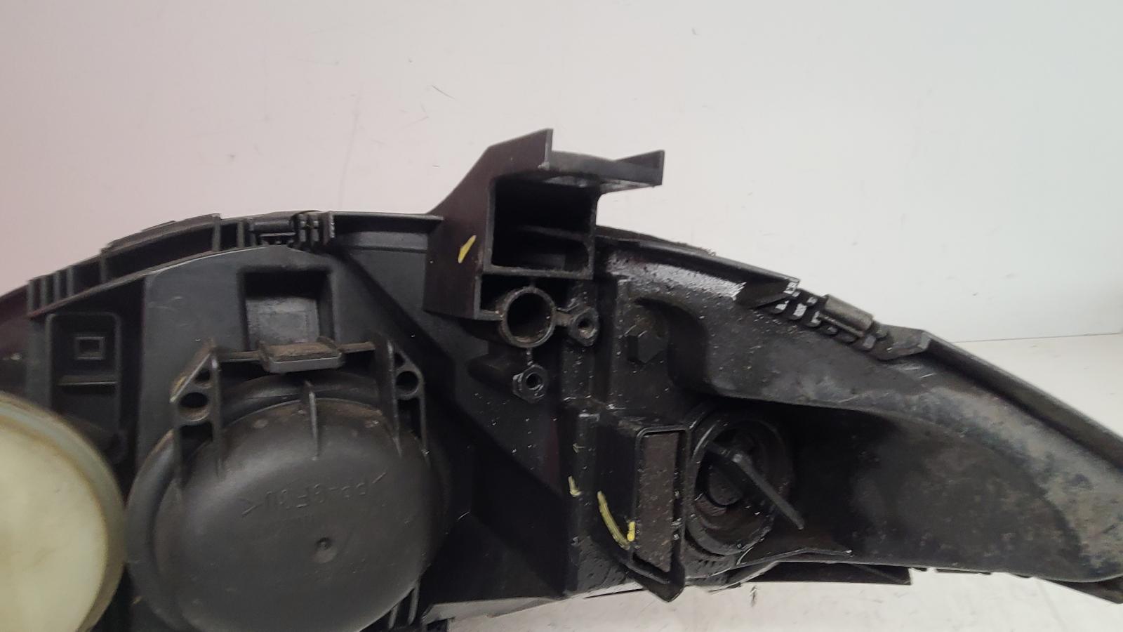 View Auto part R Headlamp Mercedes A Class 2012