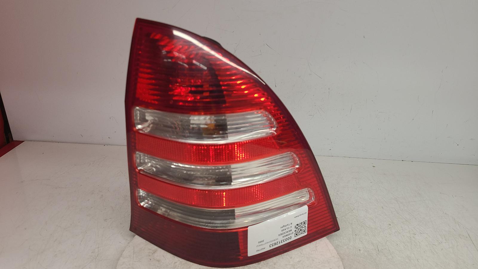 View Auto part R Taillight Mercedes C Class 2005